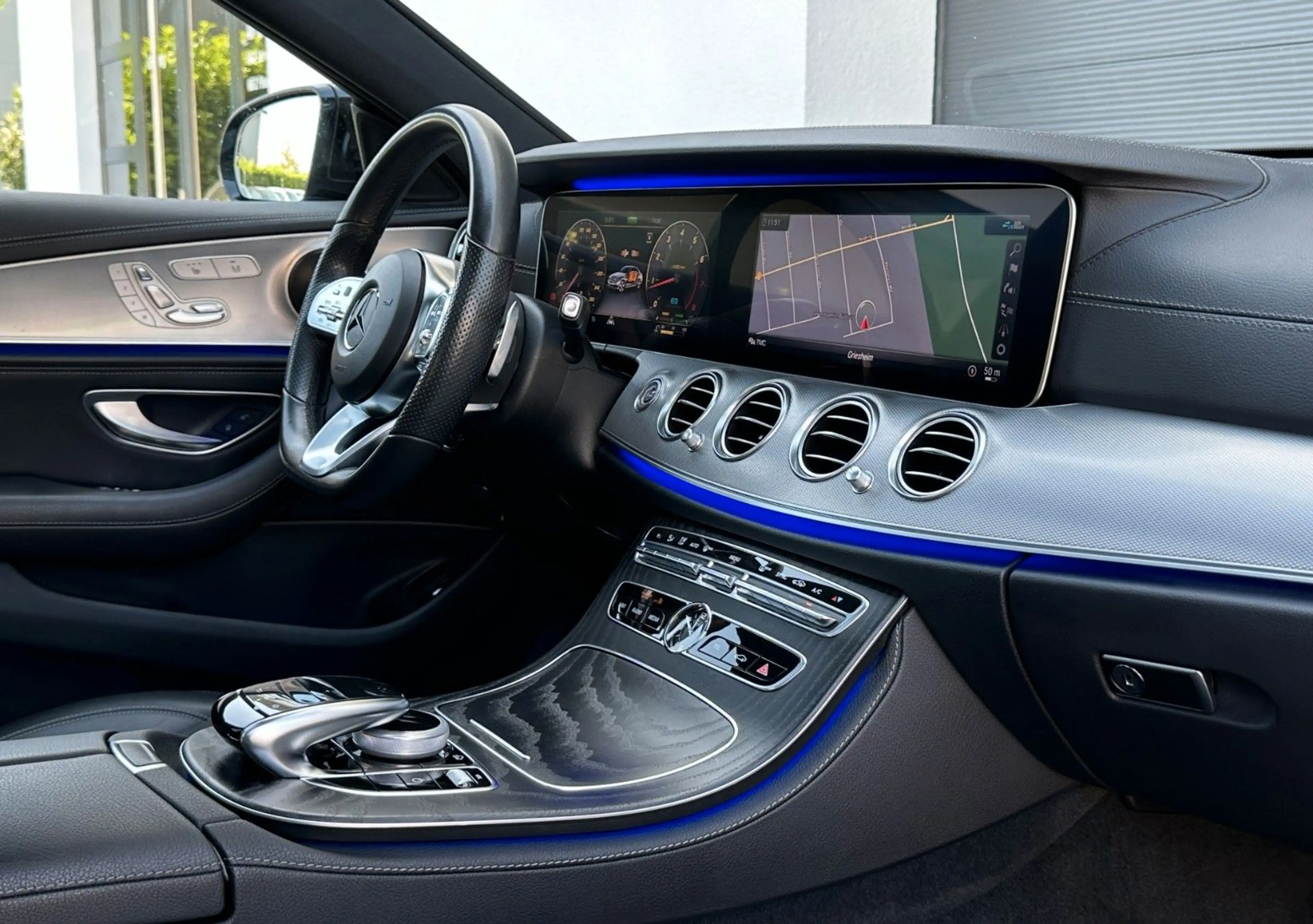 Mercedes-Benz E 350 *AMG*NUR. 30 TKM*PANO*MEMORY*M-BEAM*KAMERA* — photo 14