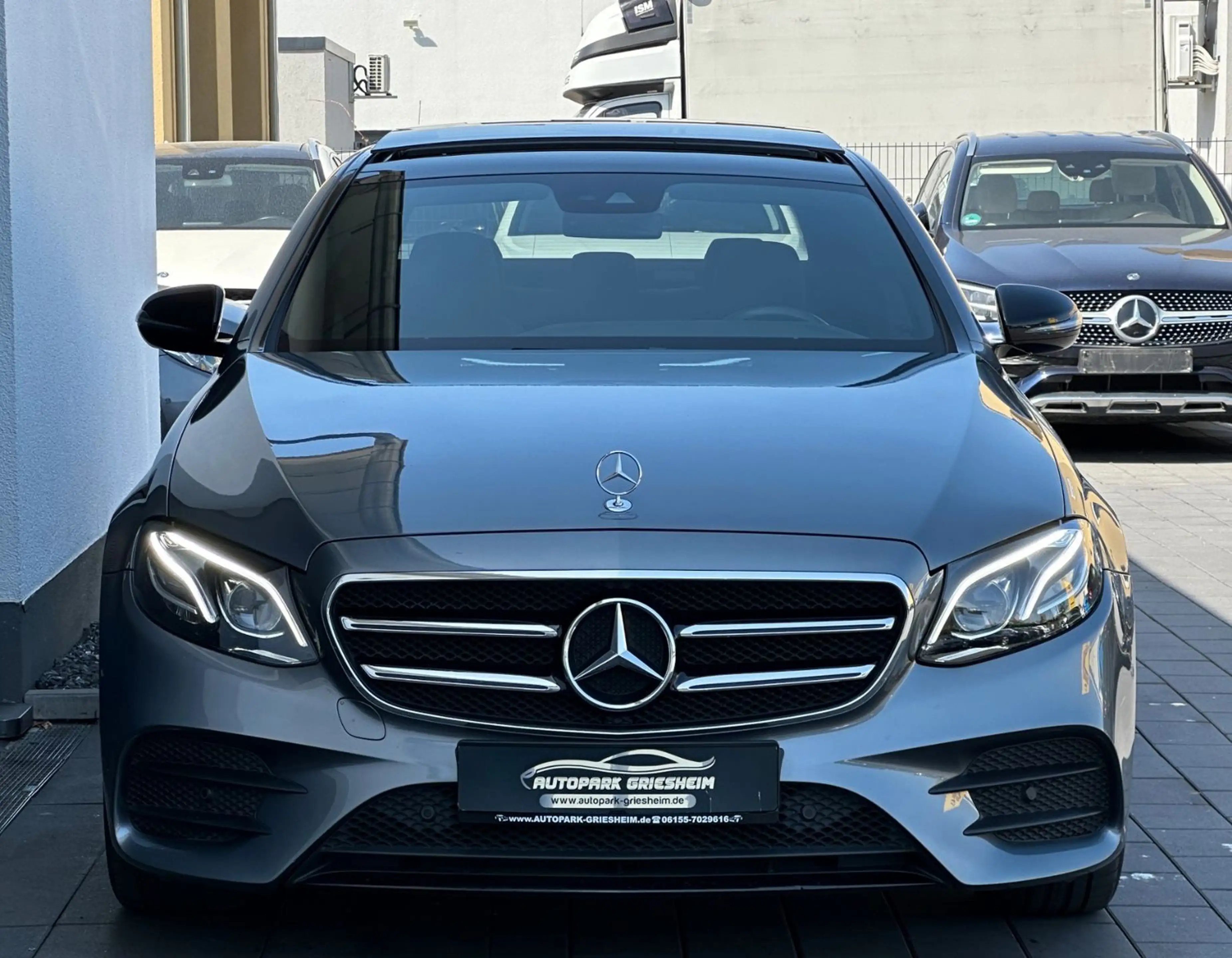Mercedes-Benz E 350 *AMG*NUR. 30 TKM*PANO*MEMORY*M-BEAM*KAMERA* — photo 2