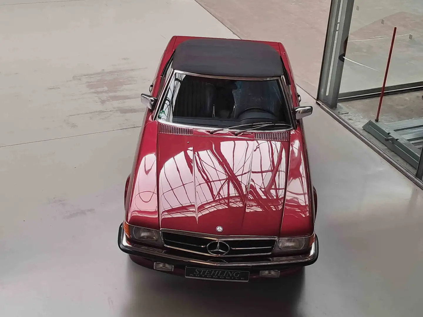 Mercedes-Benz SL 300 Rouge - 2