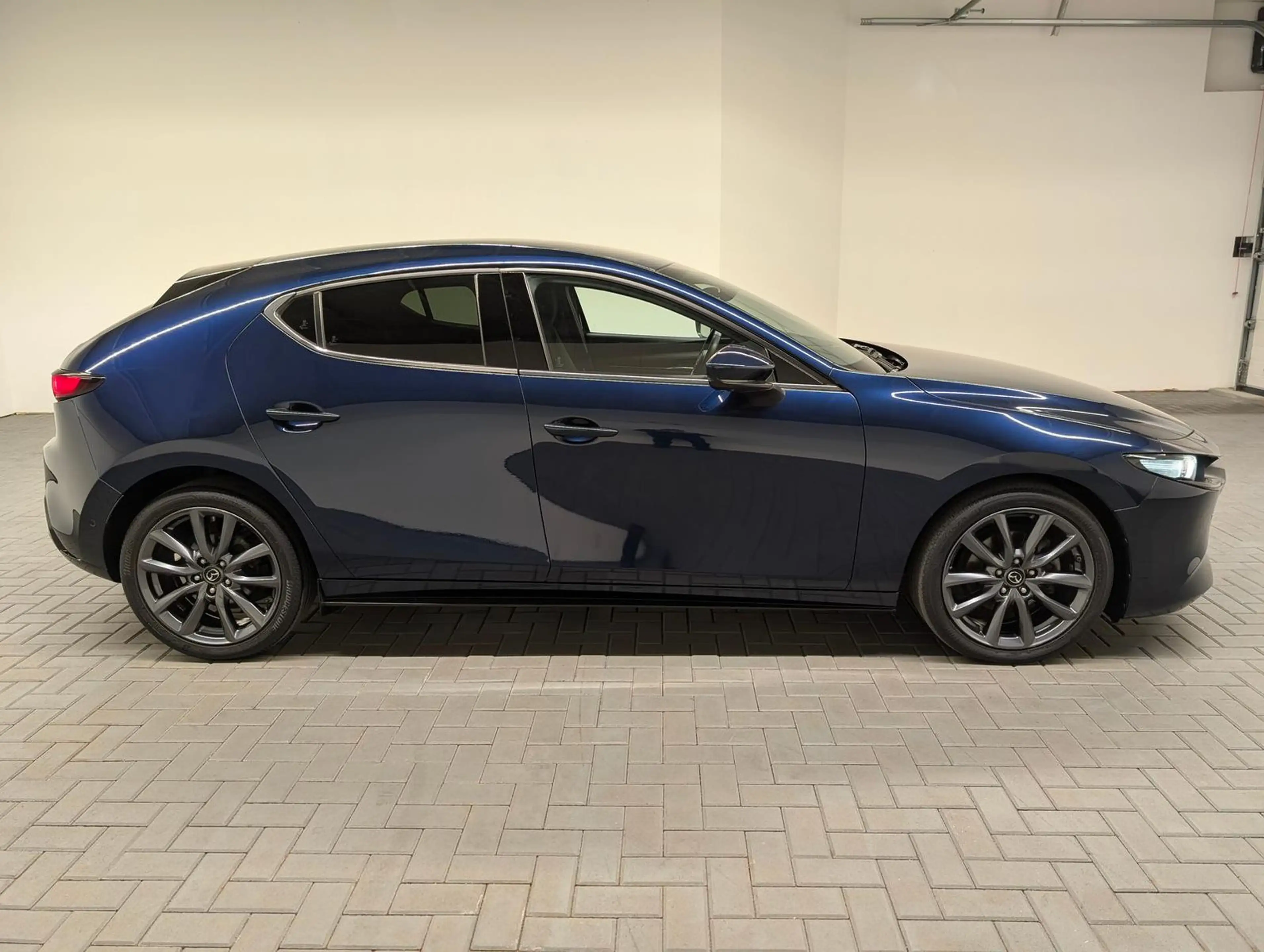 Mazda 3 Selection ALH/Navi/ACC/SHZ/360°/HUD/BOSE/18-LM — photo 5