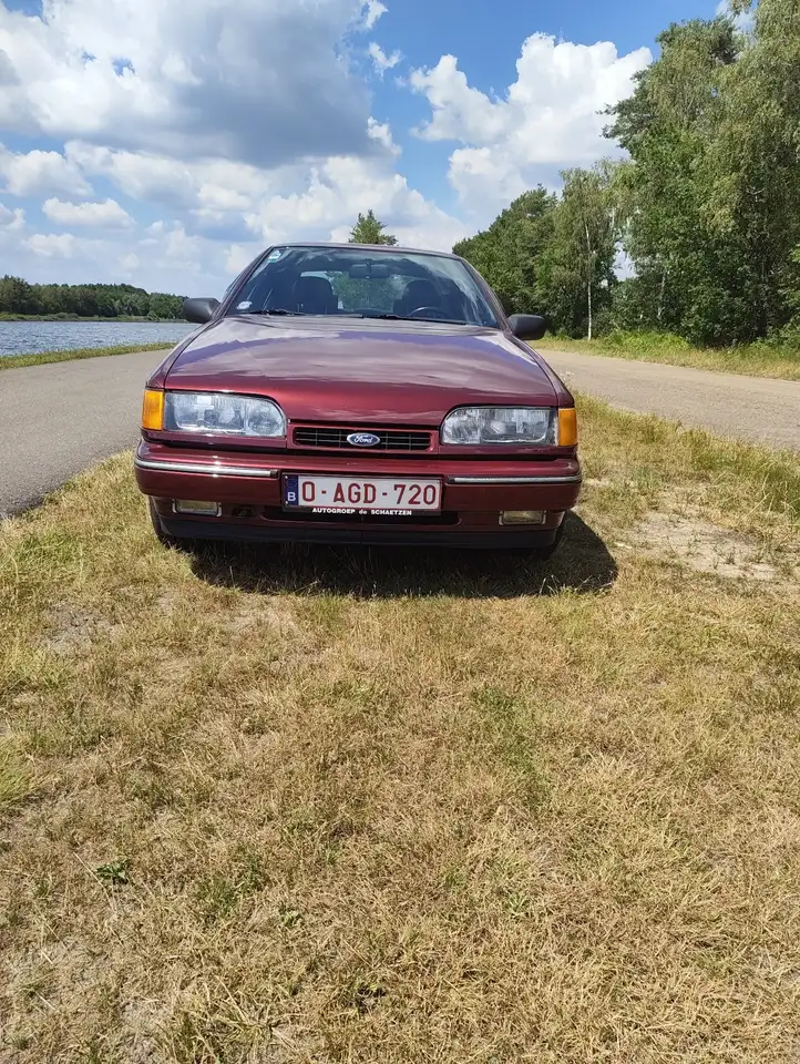 Ford Scorpio Ghia, foto 3