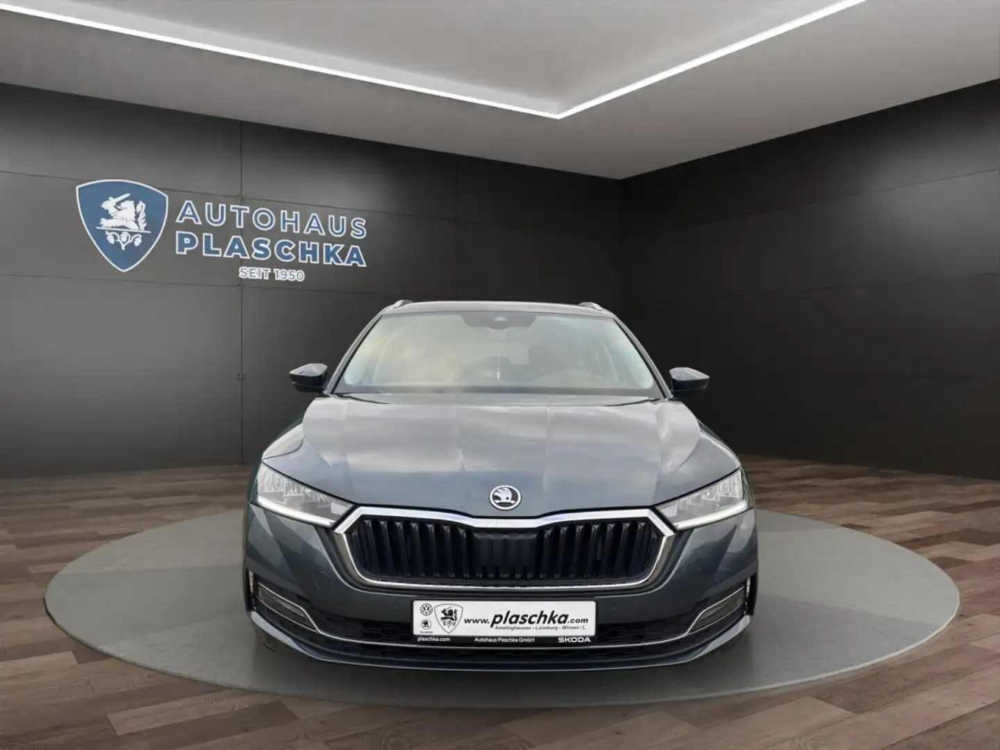 Skoda Octavia C.1.5 TSI First Edition NAVI*AHK*HEAD-UP Klima Grau - 2