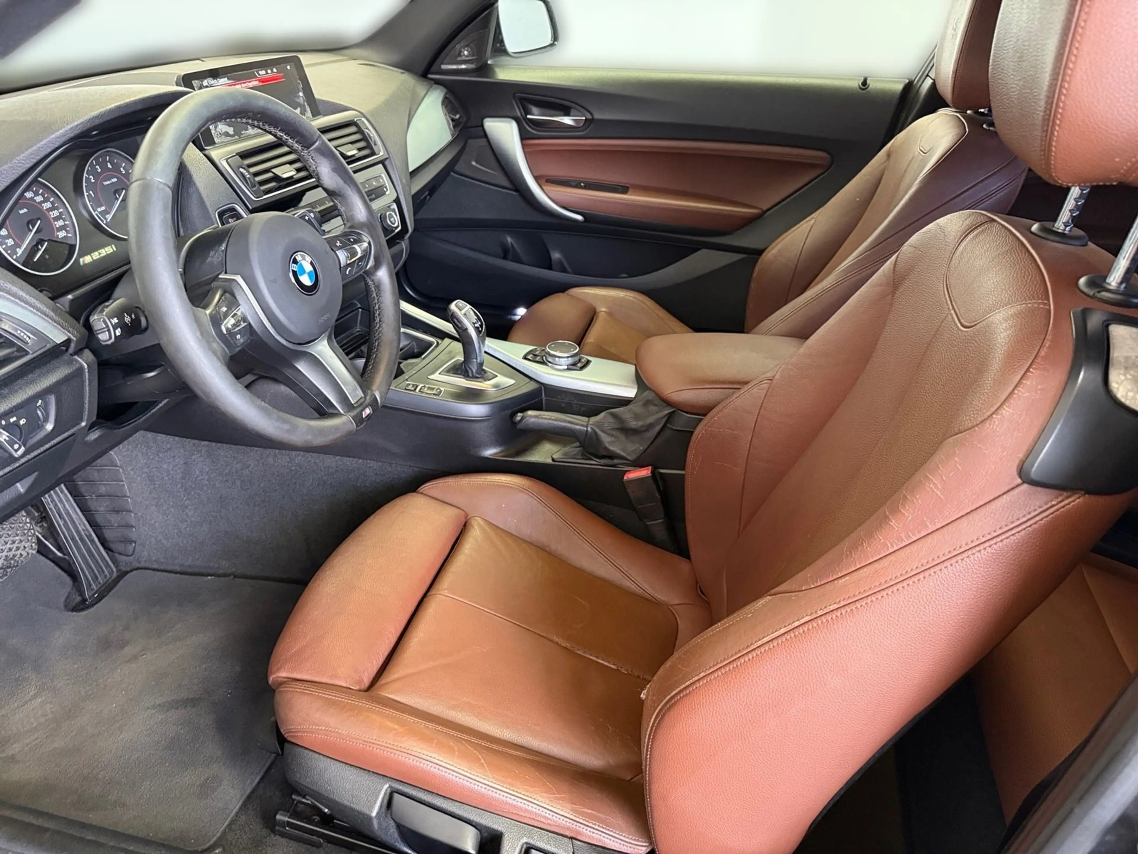 BMW 235 *BiXenon*NaviProf*Leder*H&K*DAB*PDC*SHZ* — photo 10