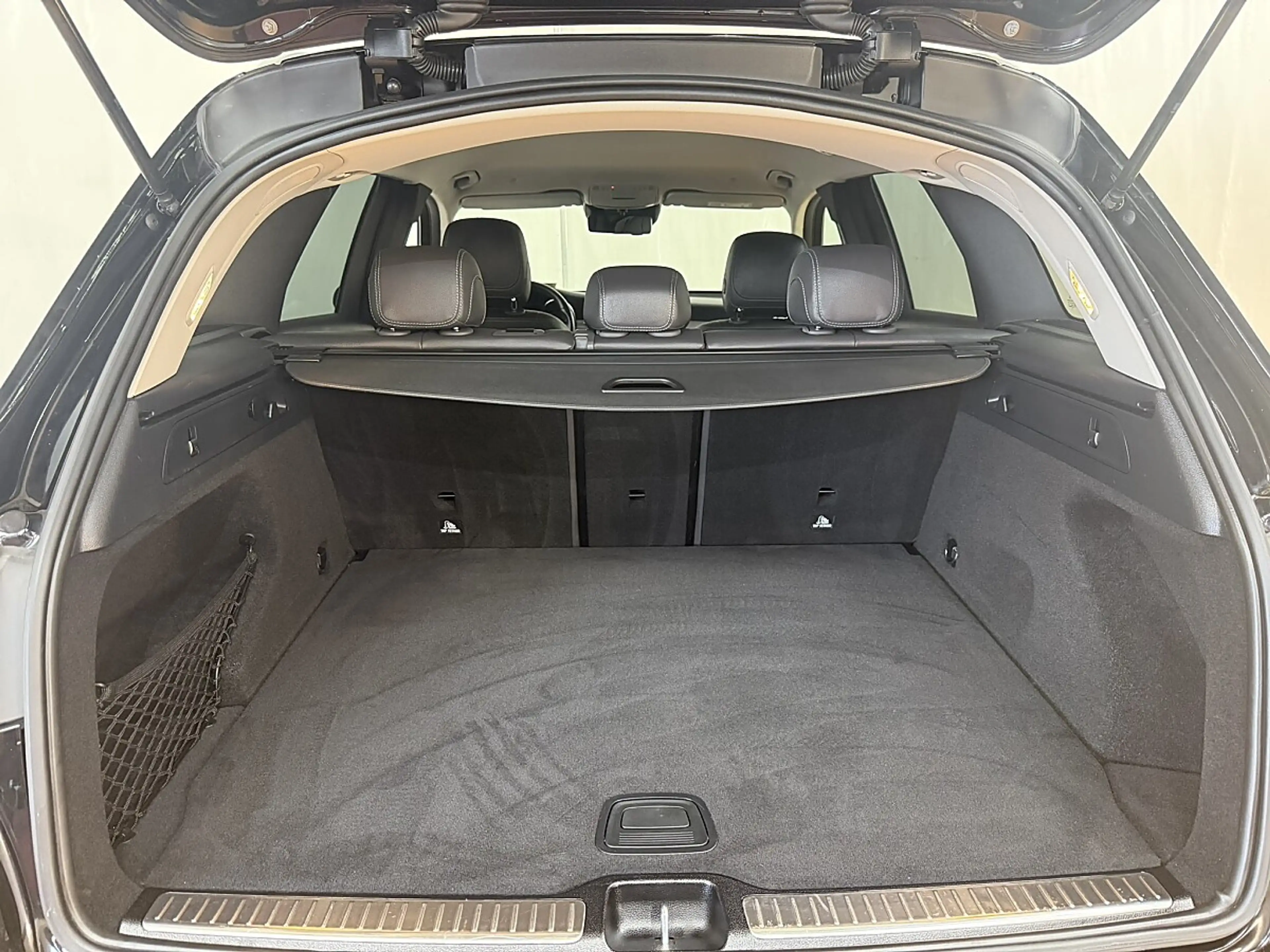 Mercedes-Benz GLC 200 4Matic_AHK_ — photo 23