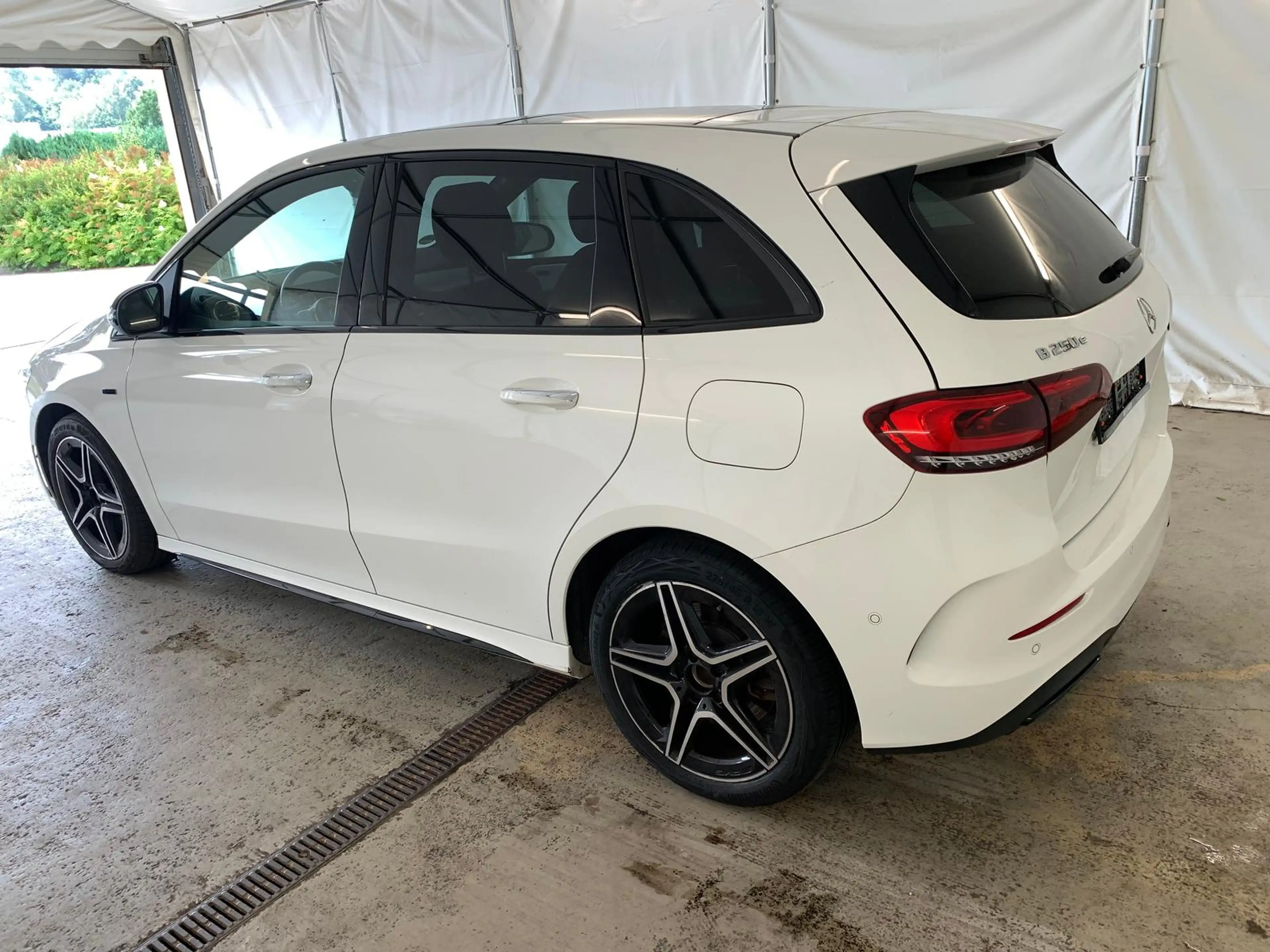 Mercedes-Benz B 250 e AMG DISTRONIC | 360° | MULTIBEAM | WIDE — photo 8
