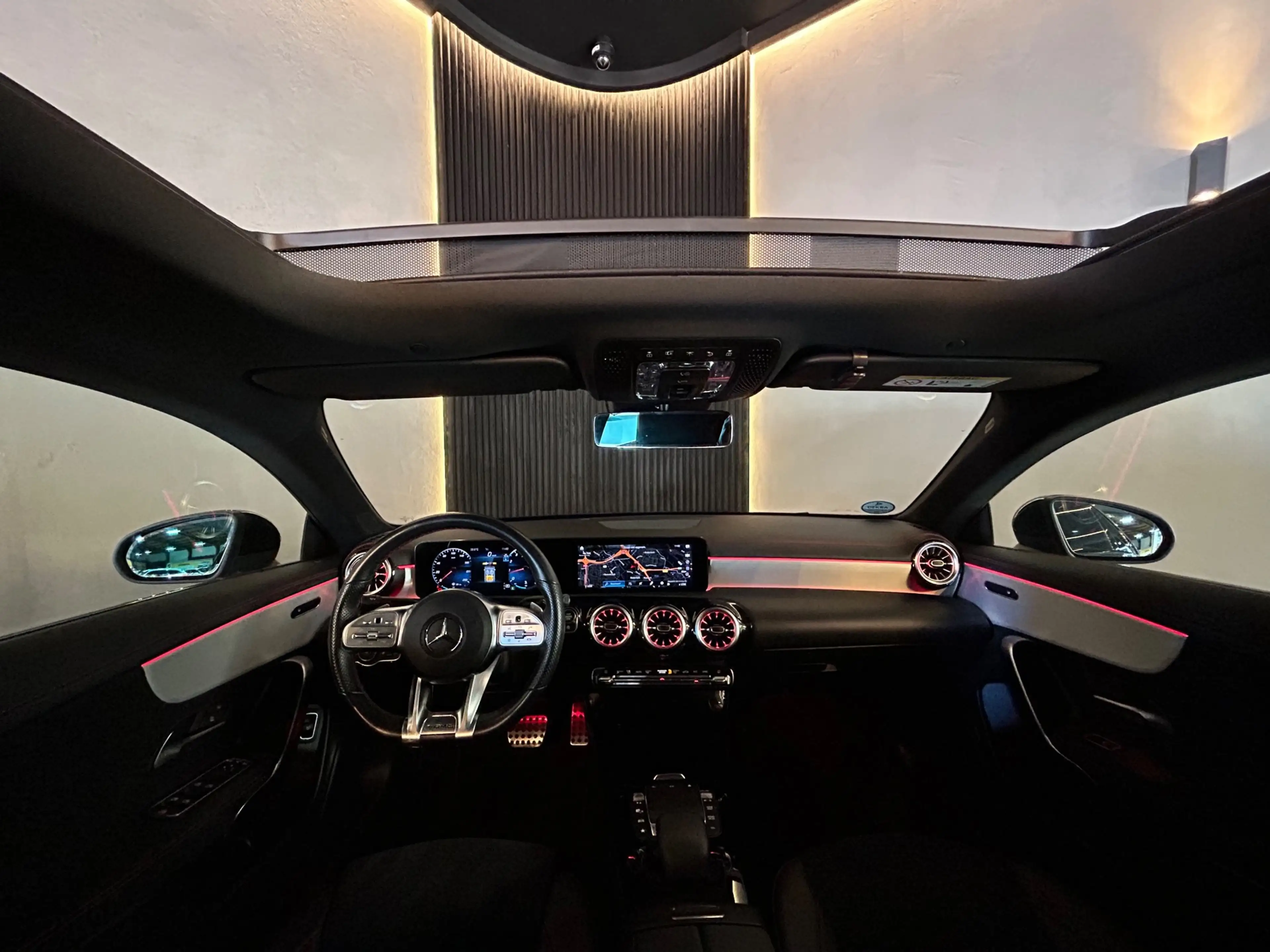 Mercedes-Benz CLA 180 AMG Line|PANO|CRUISE|AMBIENT|PARK SENS & CAM|STOEL — photo 3