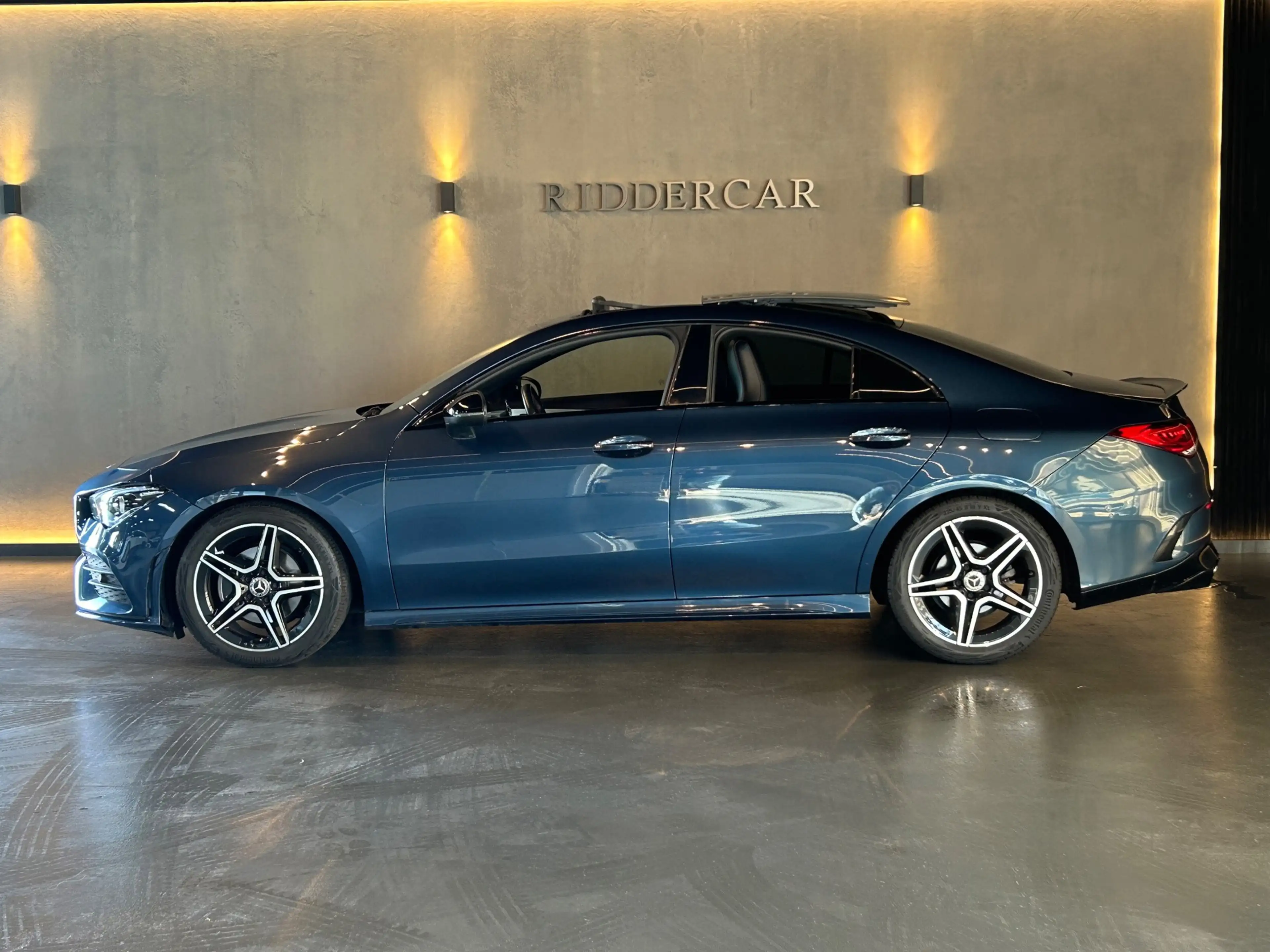 Mercedes-Benz CLA 180 AMG Line|PANO|CRUISE|AMBIENT|PARK SENS & CAM|STOEL — photo 29