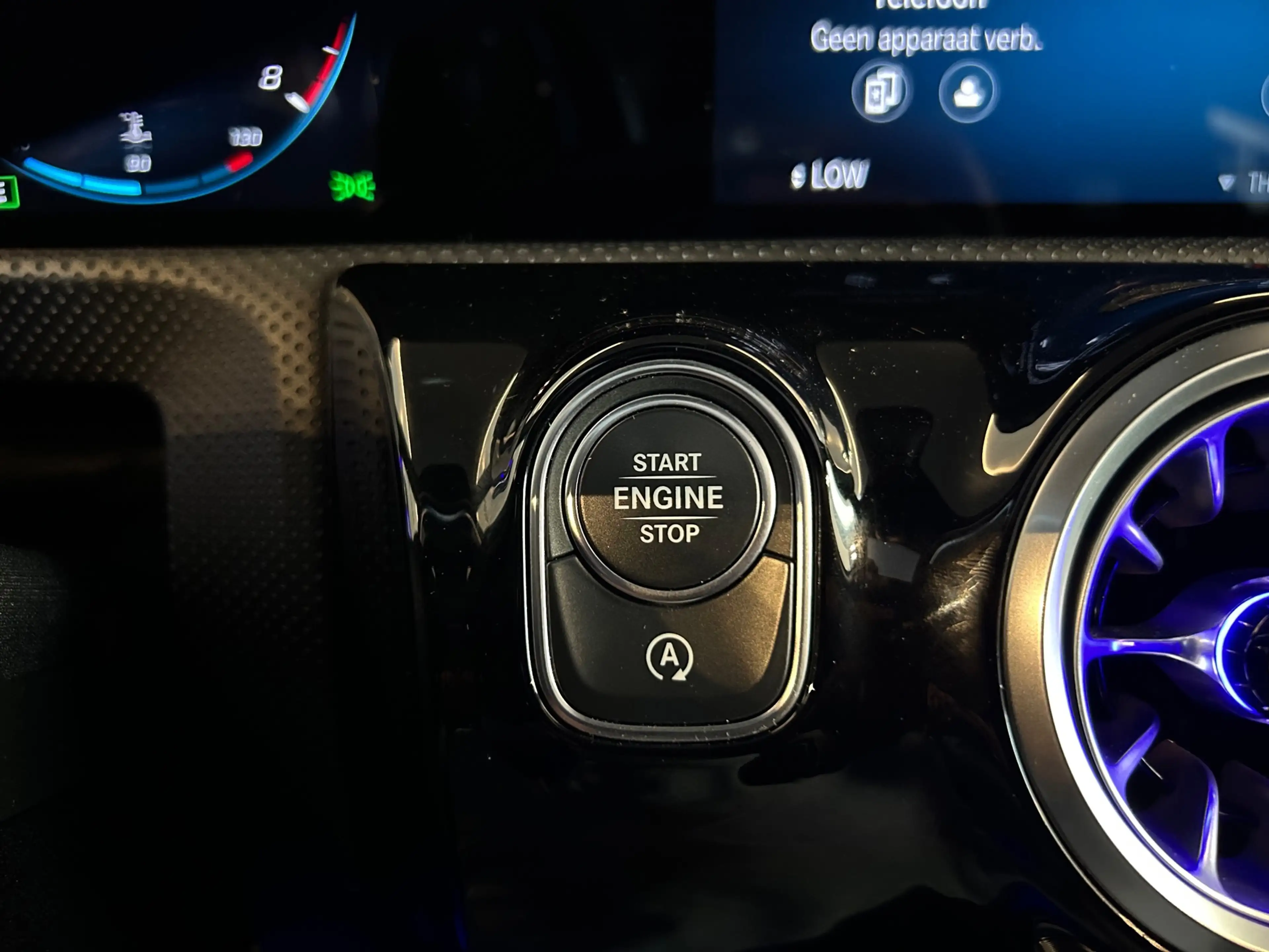 Mercedes-Benz CLA 180 AMG Line|PANO|CRUISE|AMBIENT|PARK SENS & CAM|STOEL — photo 9