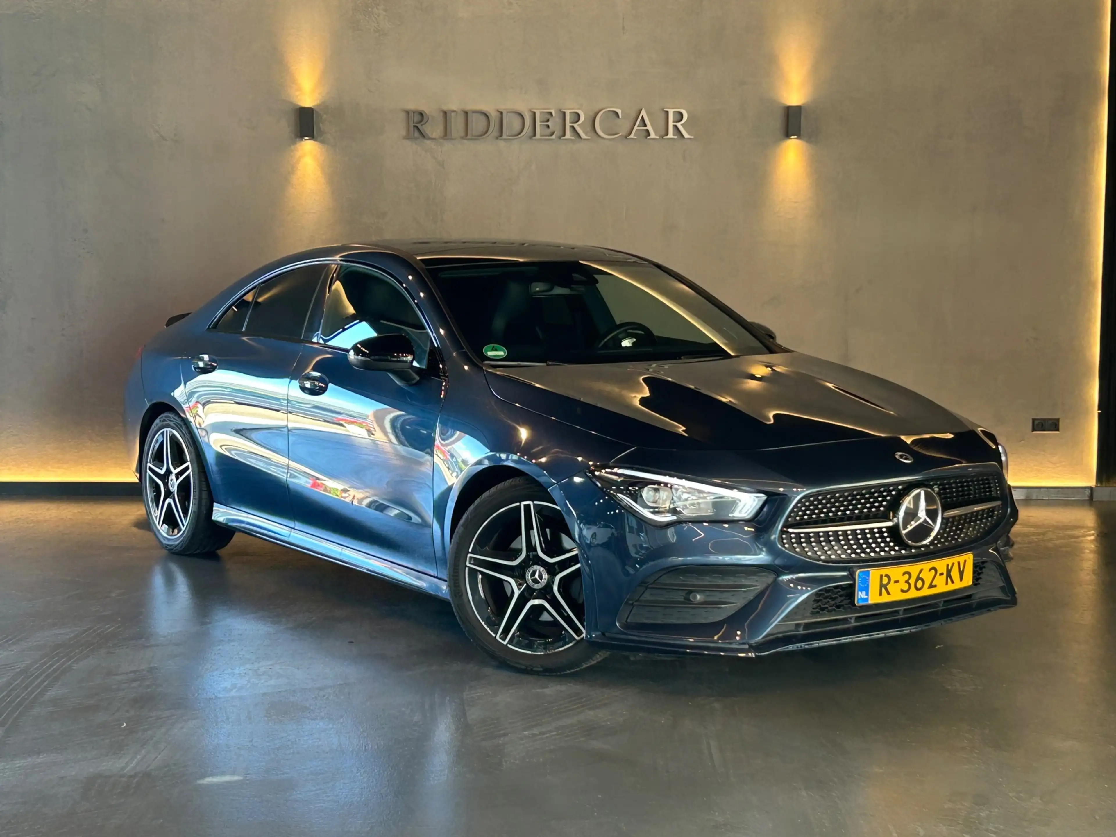 Mercedes-Benz CLA 180 AMG Line|PANO|CRUISE|AMBIENT|PARK SENS & CAM|STOEL — photo 13