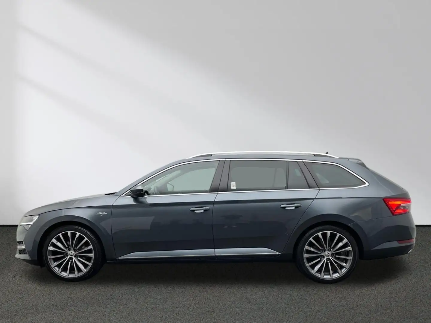 Skoda Superb Combi Laurin & Klement 2.0 TDI Matrix-LED Gri - 2