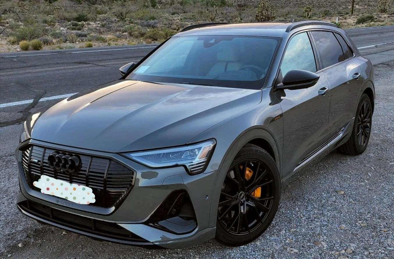 Audi e-tron e-tron 55 quattro S line S line    FULL extras - foto 1