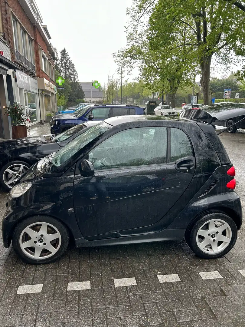 smart forTwo 1.0i Mhd Pure Softouch Zwart - 1