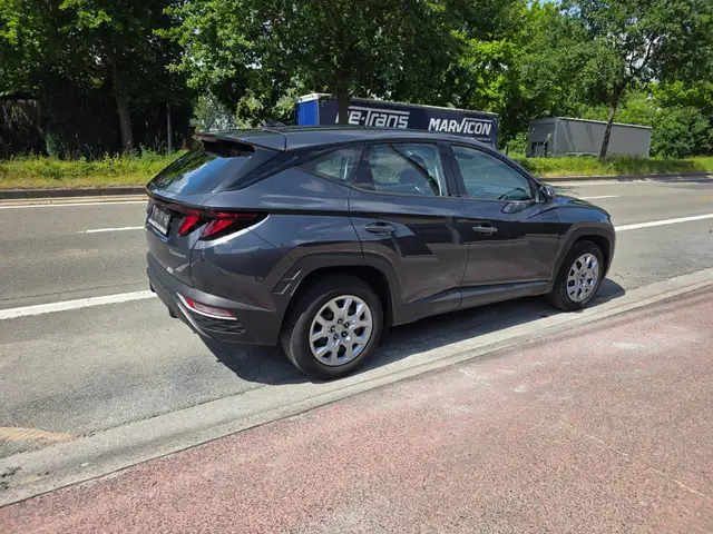 Hyundai Tucson view 7