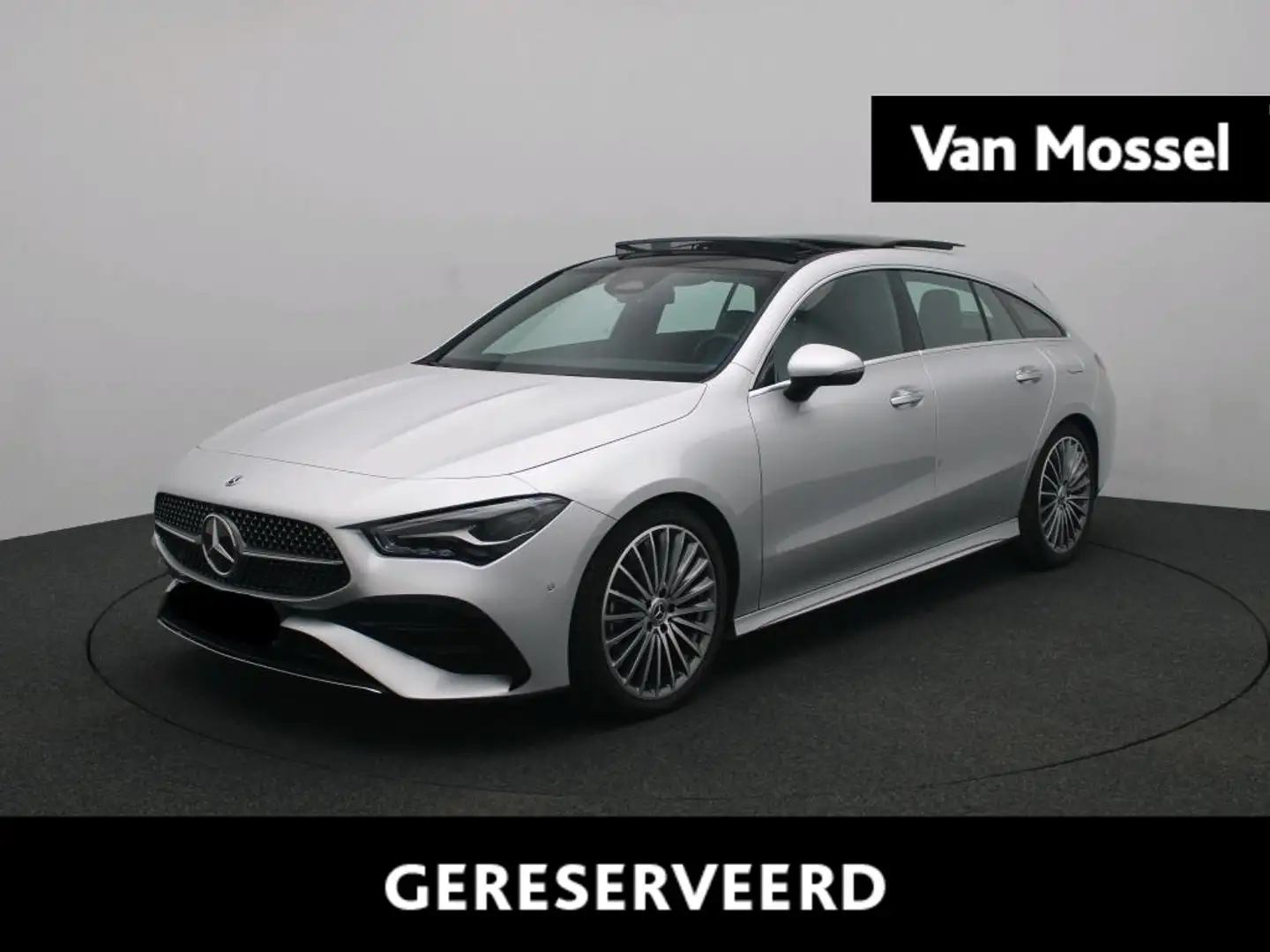 Mercedes-Benz CLA 200 Shooting Brake AMG Line + FACELIFT + PANORAMISCH D Zilver - 1