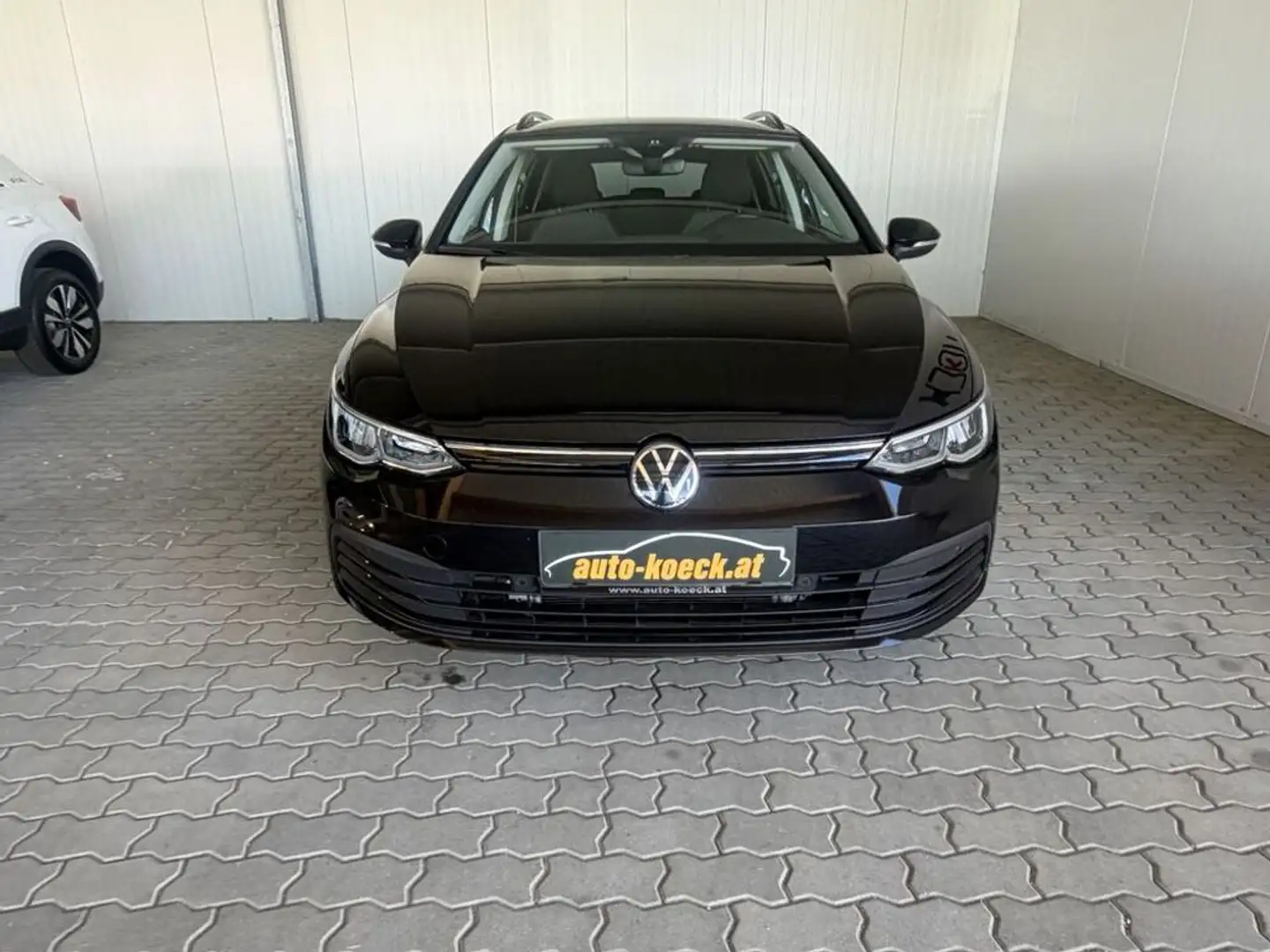 Volkswagen Golf Life Schwarz - 2
