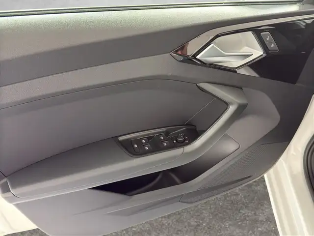 Audi A1 view 14