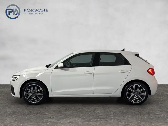 Audi A1 view 3