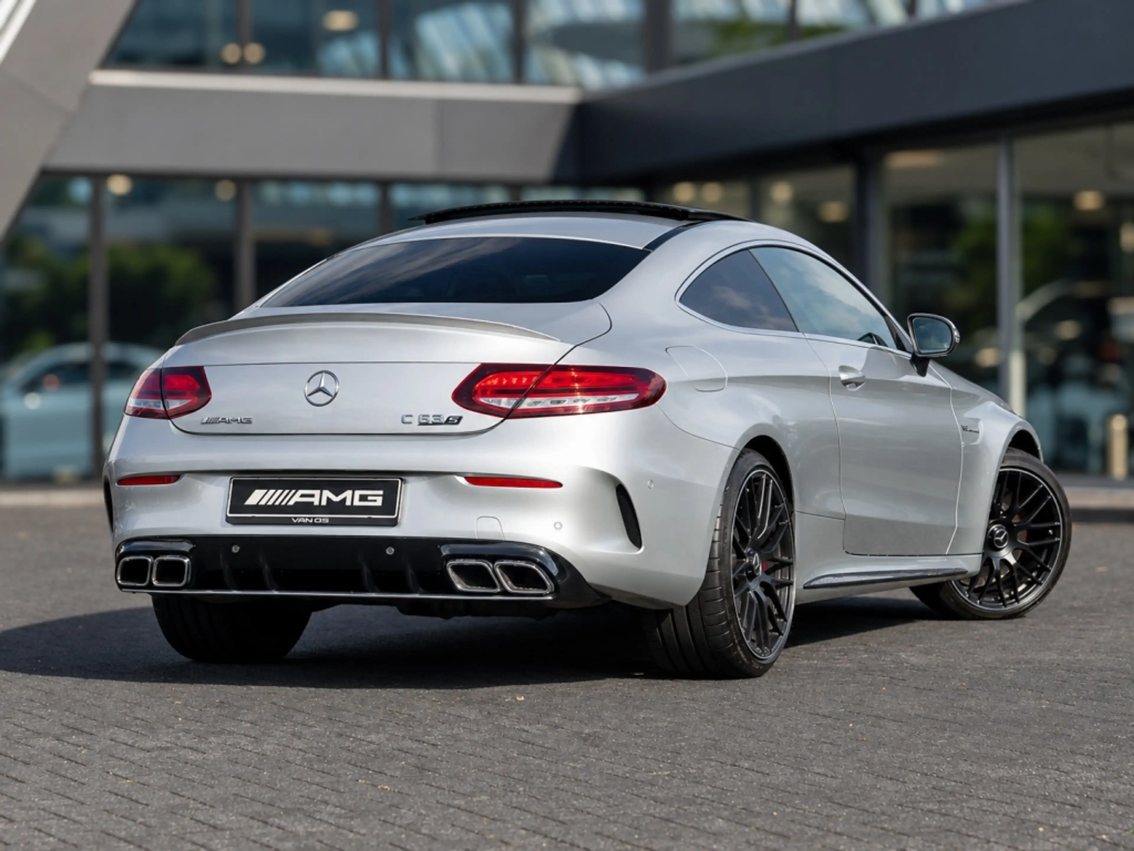 Mercedes-Benz C 63 AMG Coupé S | Performance stoelen | BTW auto | Origine — photo 2