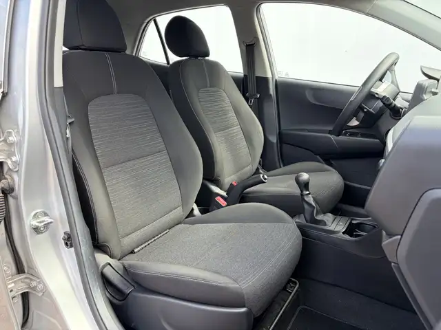 Kia Picanto view 11