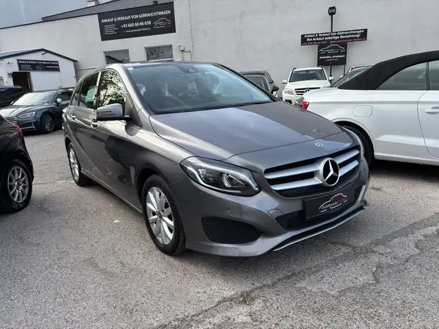 Mercedes-Benz B 180 d 109PS Servicegepfl. Pickerl 5/26 ParkAssist LED