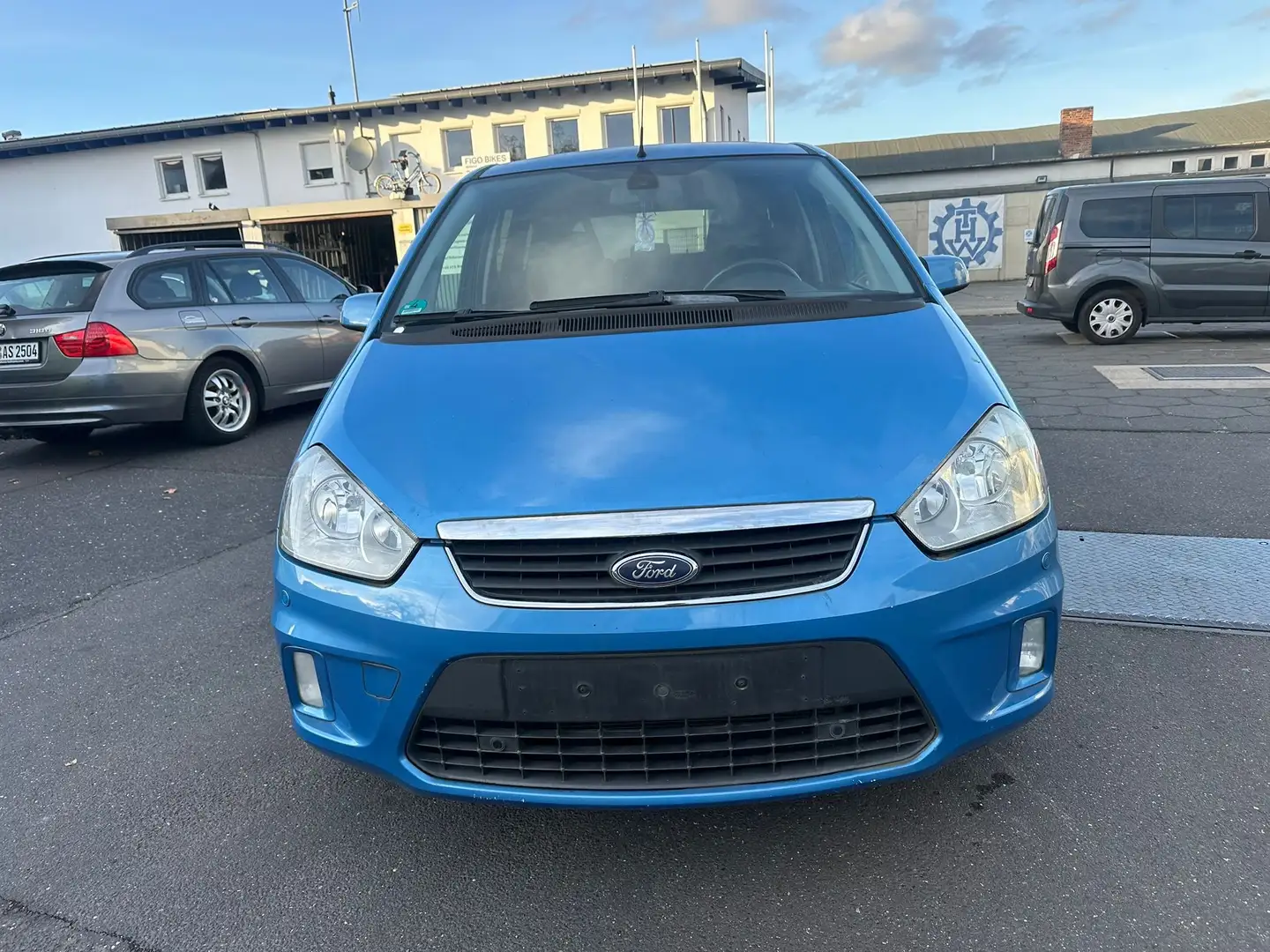 Ford C-Max Titanium Blau - 2
