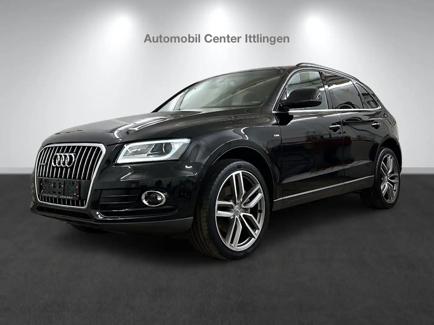 Audi Q5 3.0 TDI Quattro S-line/AUT/LEDER/AHK/Bi-Xenon Schwarz - 1