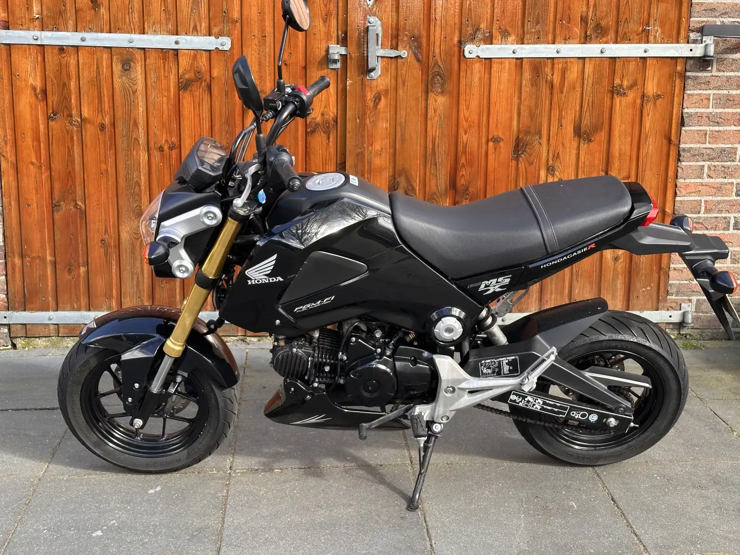 Honda MSX 125 Compacte Zuinige Motor Negro - 2