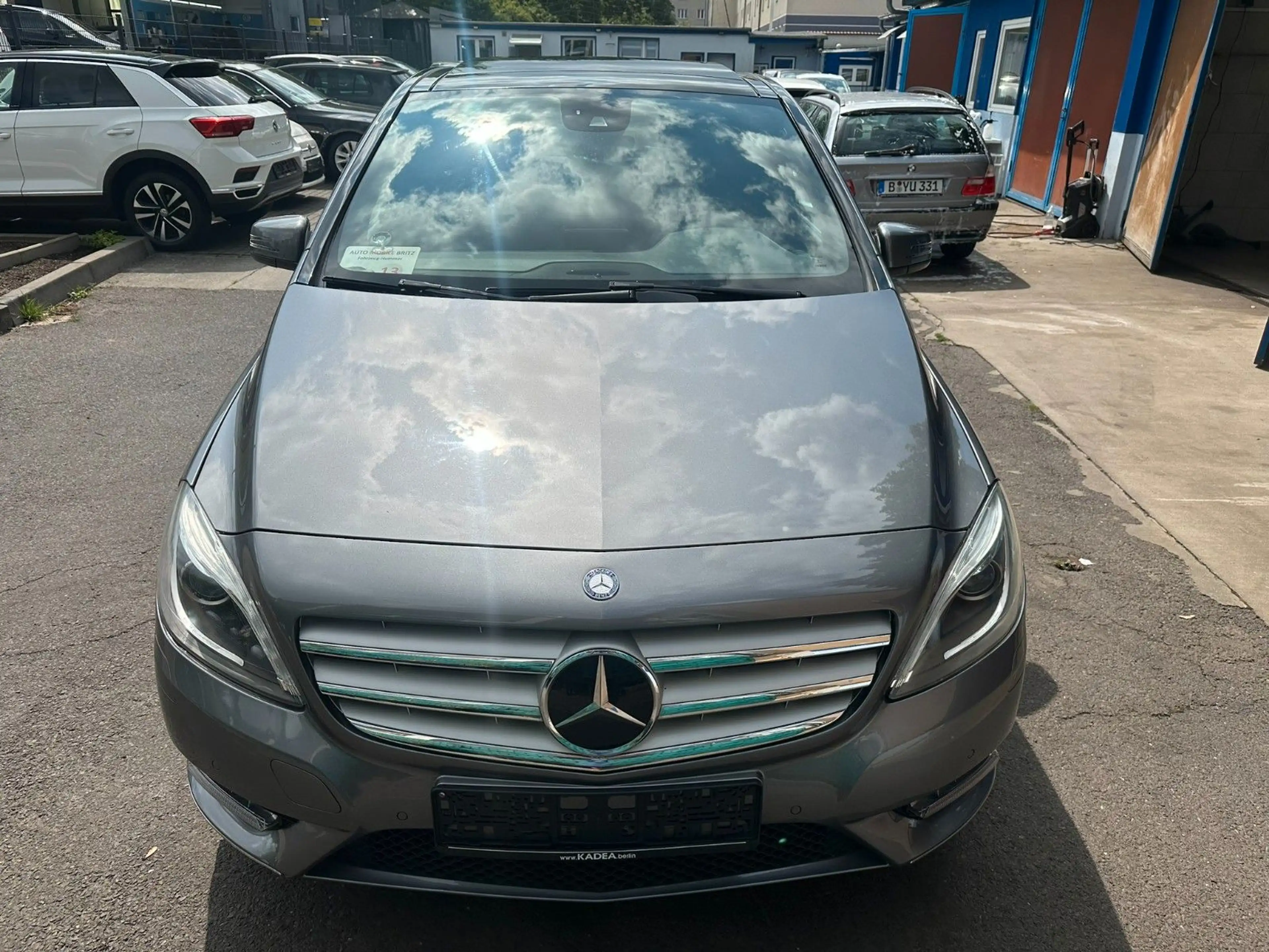 Mercedes-Benz B 200 CDI*Automatik*Leder*Navi*P-Dach*PDC*Euro5* — photo 3