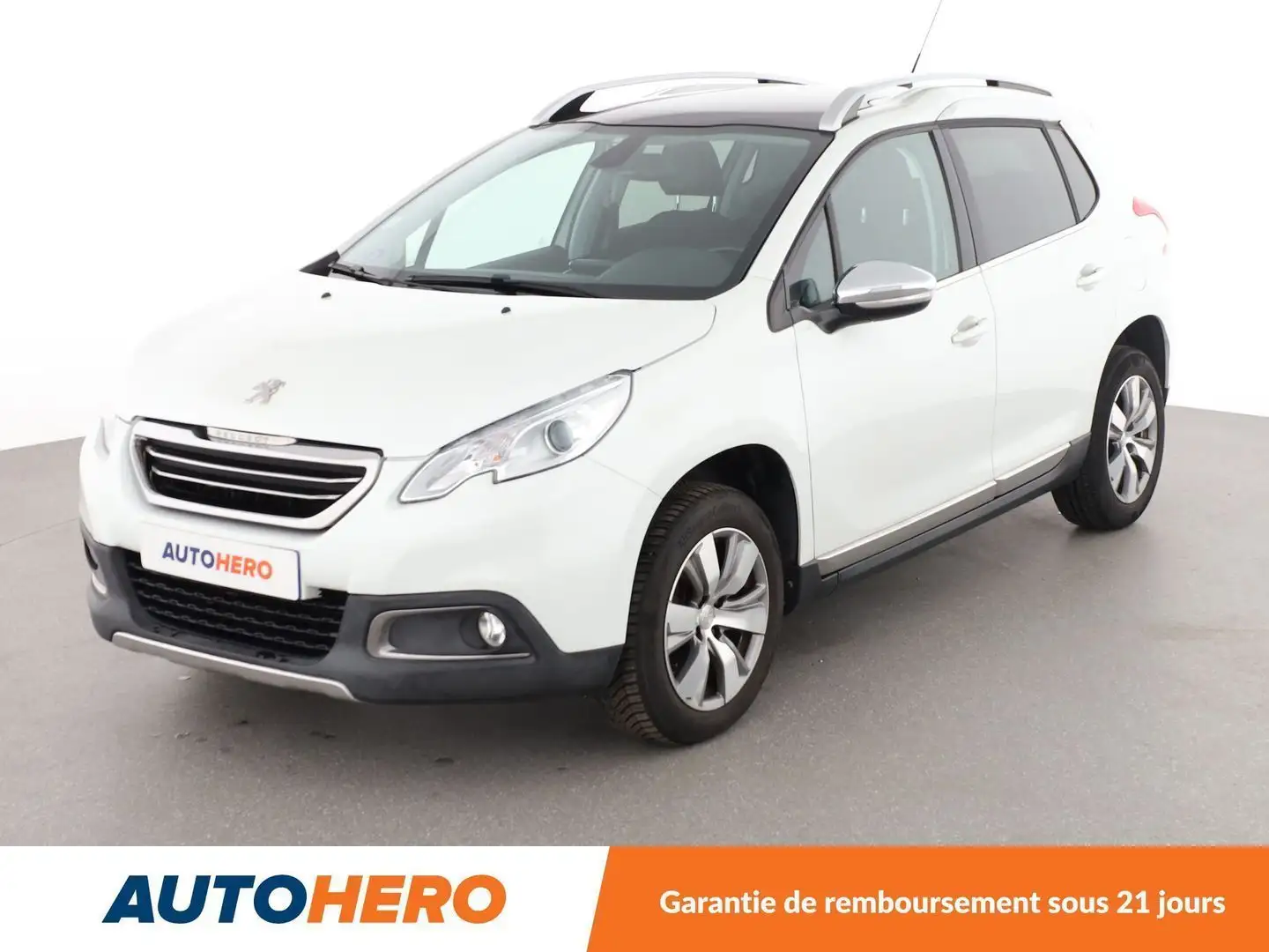 Peugeot 2008 1.2 PureTech Allure Blanc - 1