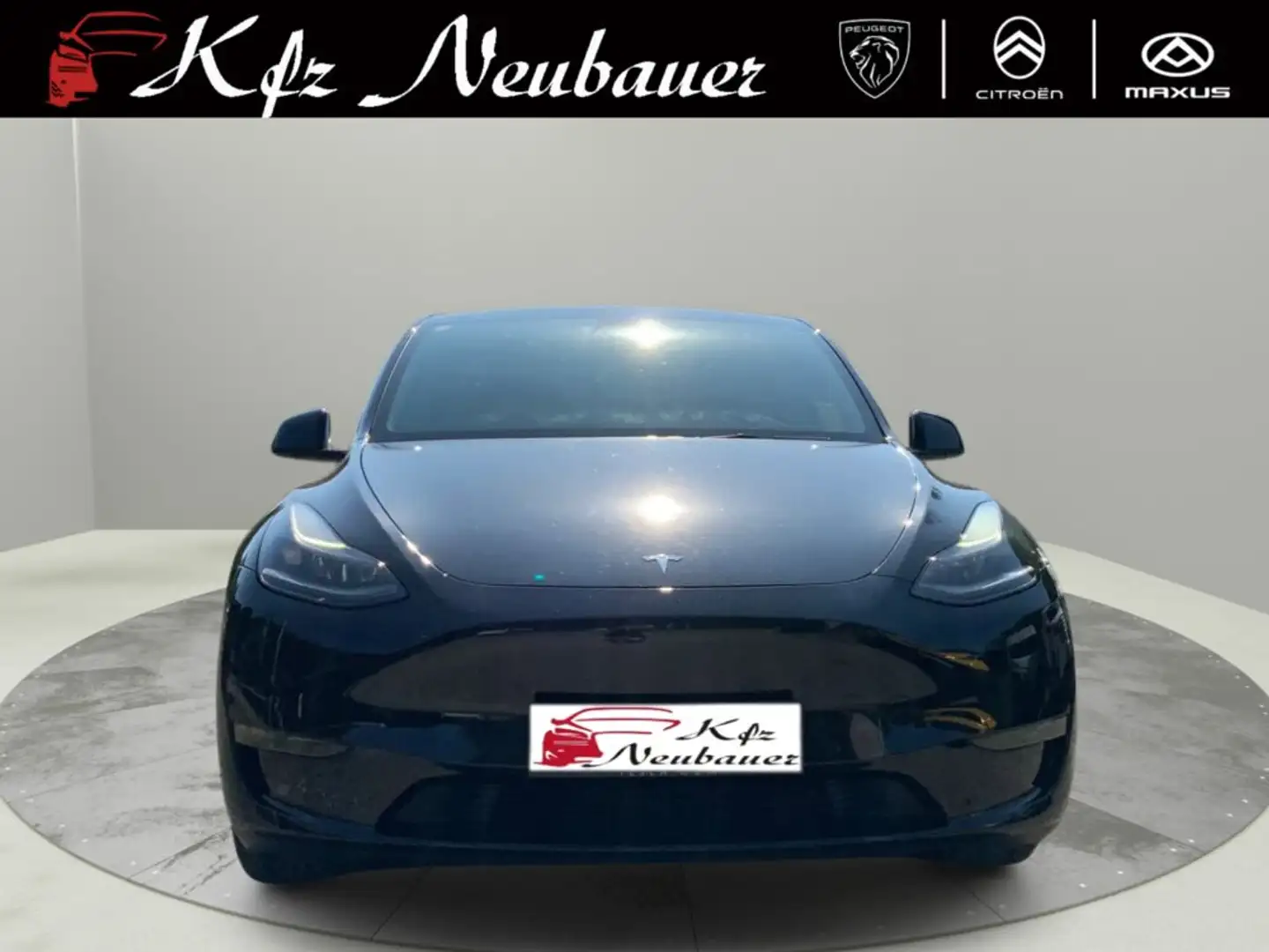 Tesla Model Y Maximale Reichweite Dual AWD Schwarz - 2