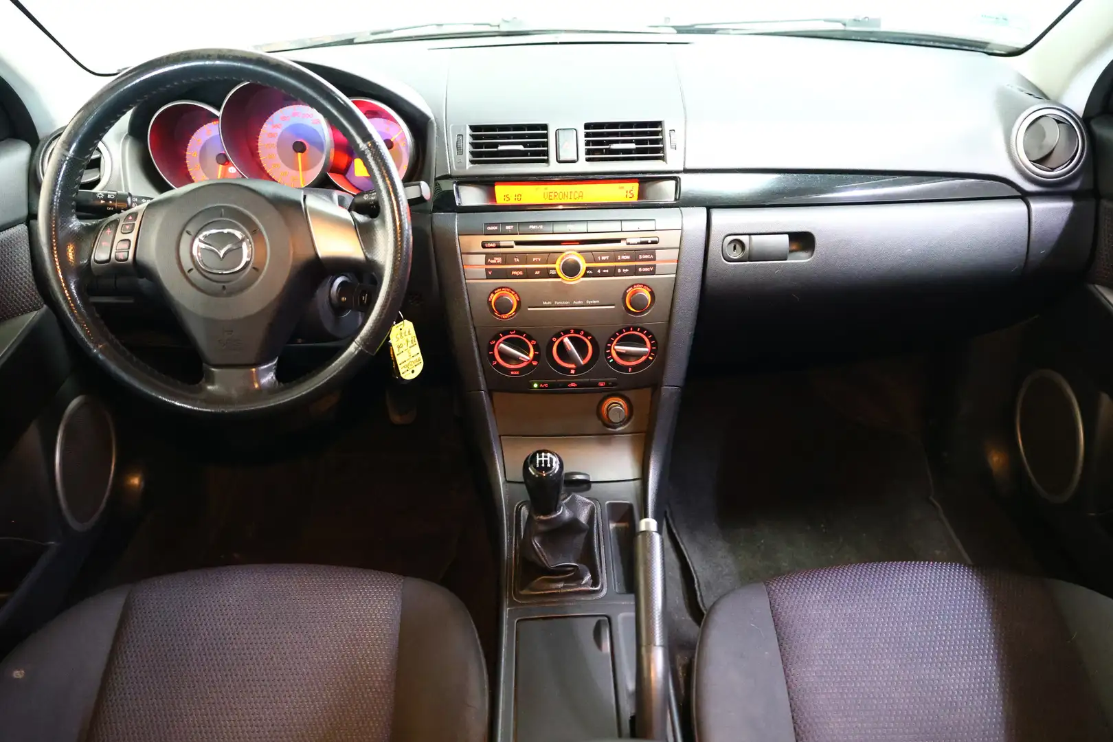 Mazda 3 Sport 1.6 Touring APK-8/2026 AIRCO SBK '06 Grijs - 2