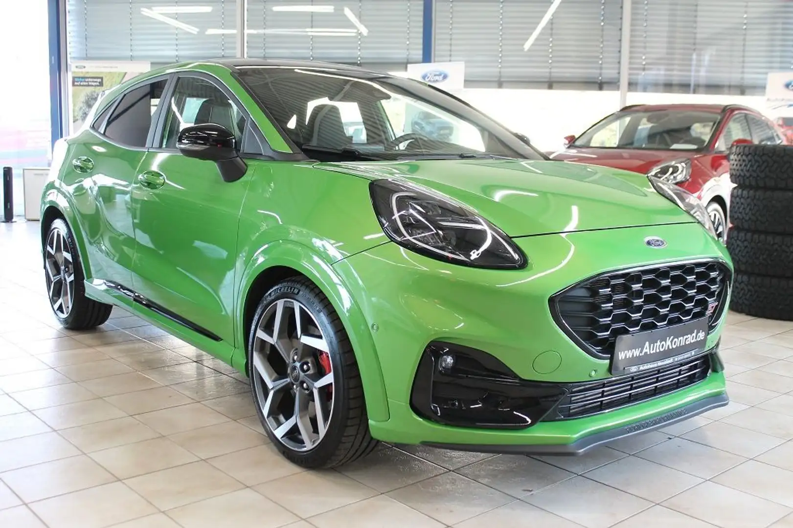 Ford Puma 1.5 EcoBoost ST X *PerformancePk* Grün - 1