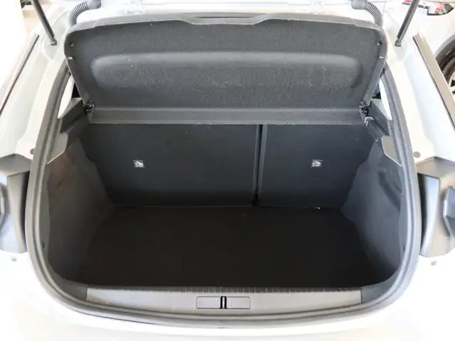 Opel Corsa view 12