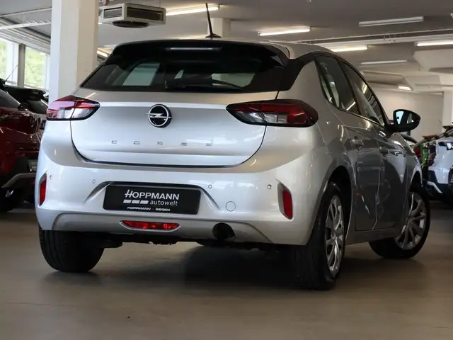 Opel Corsa view 3