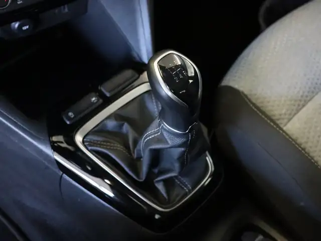 Opel Corsa view 11