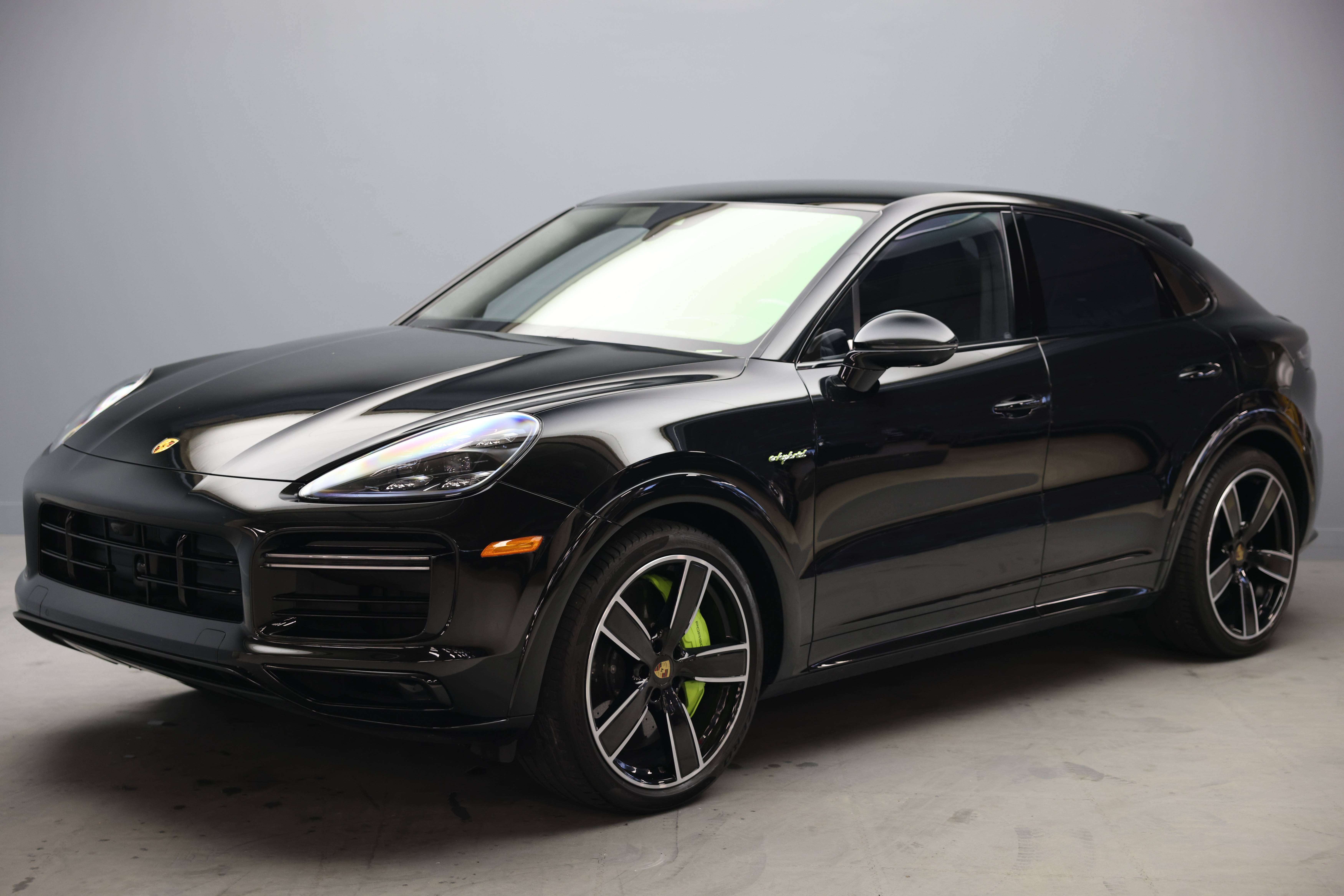 2023 Porsche Cayenne Coupe Turbo