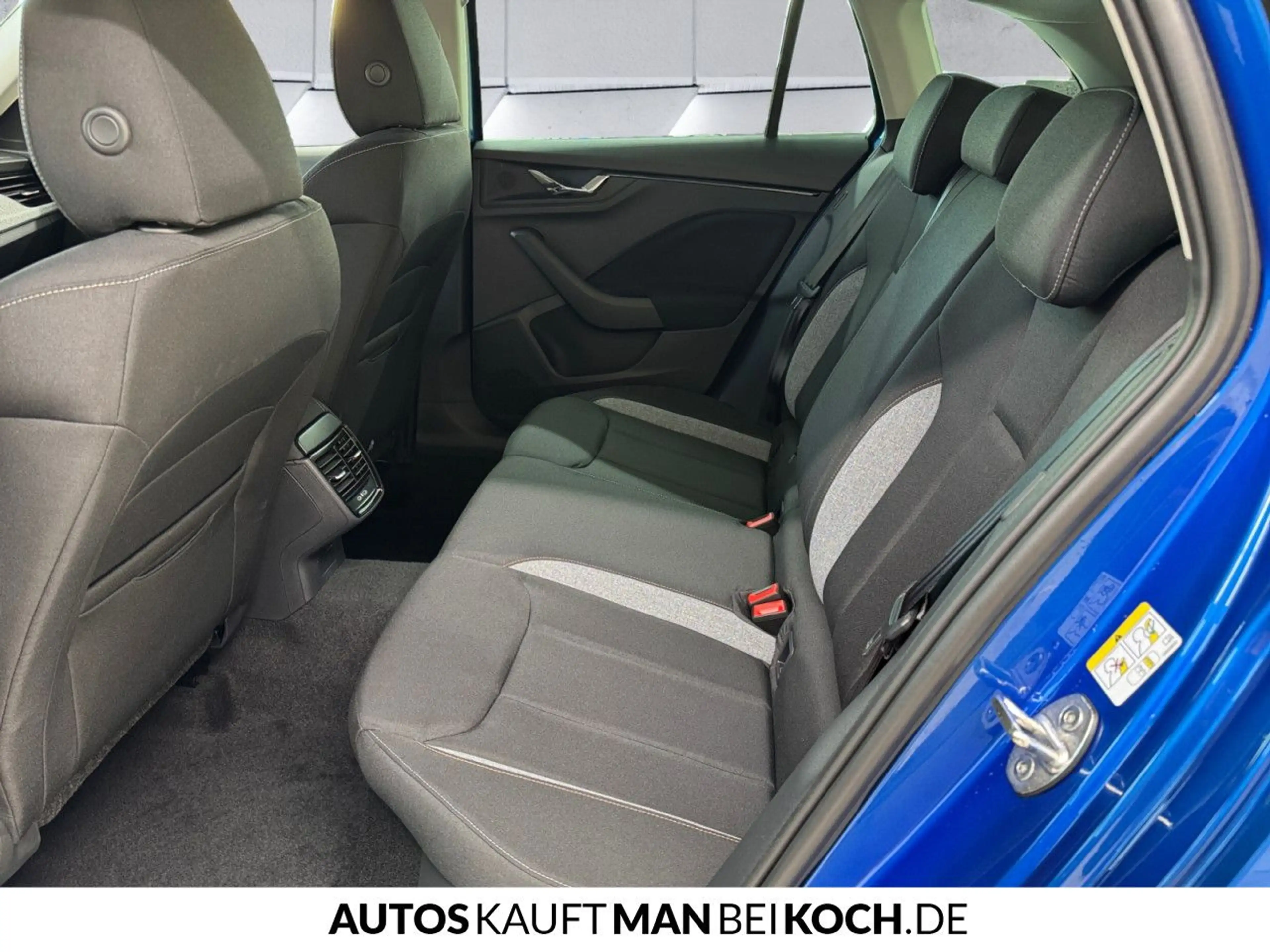 Skoda Scala 1.0 TSI DSG SELECTION EXTRA AHK SH LED KAM — photo 8