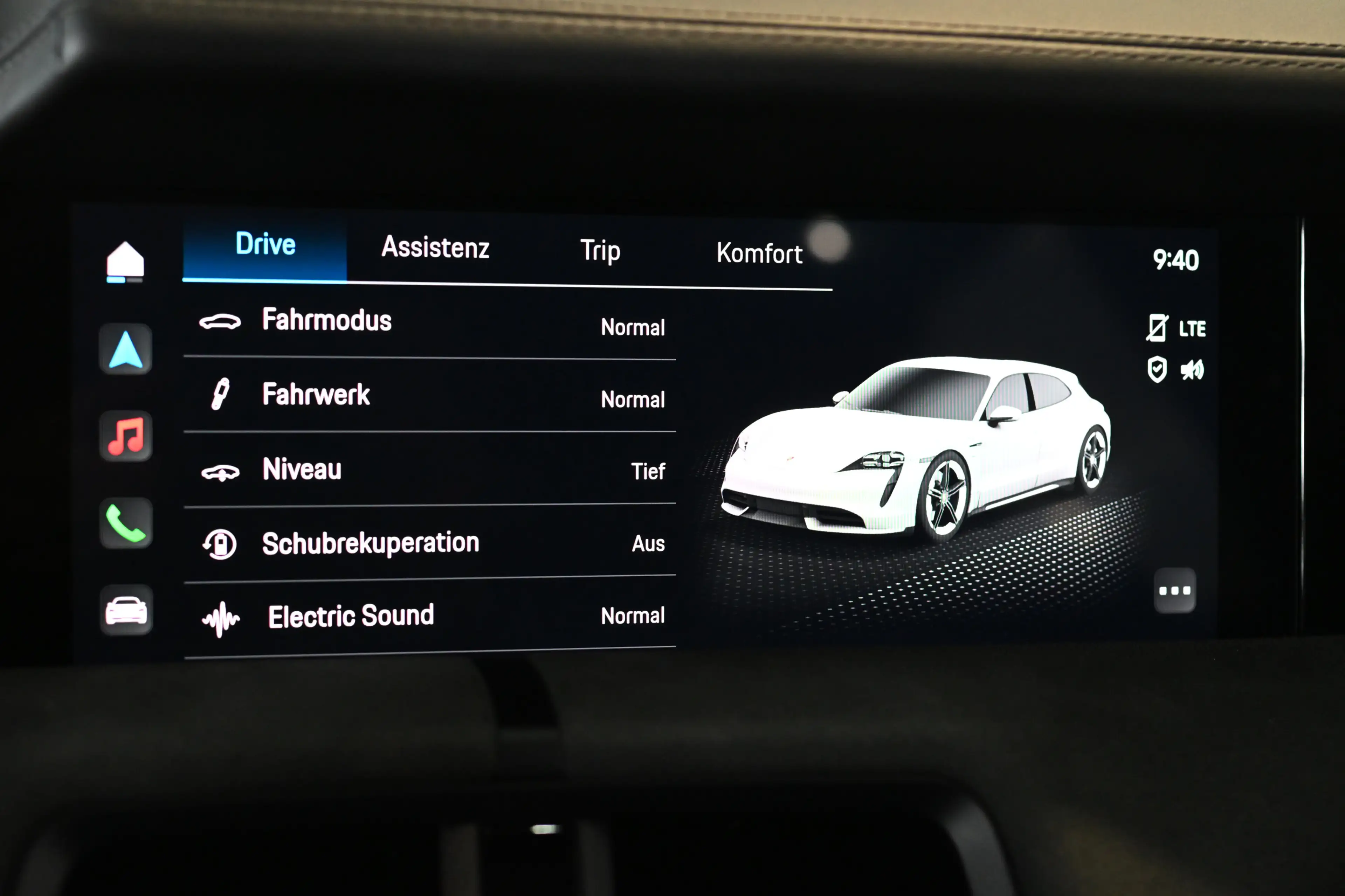 Porsche Taycan Turismo GTS Pano ACC Kamera SHZ 21-Zoll — photo 14