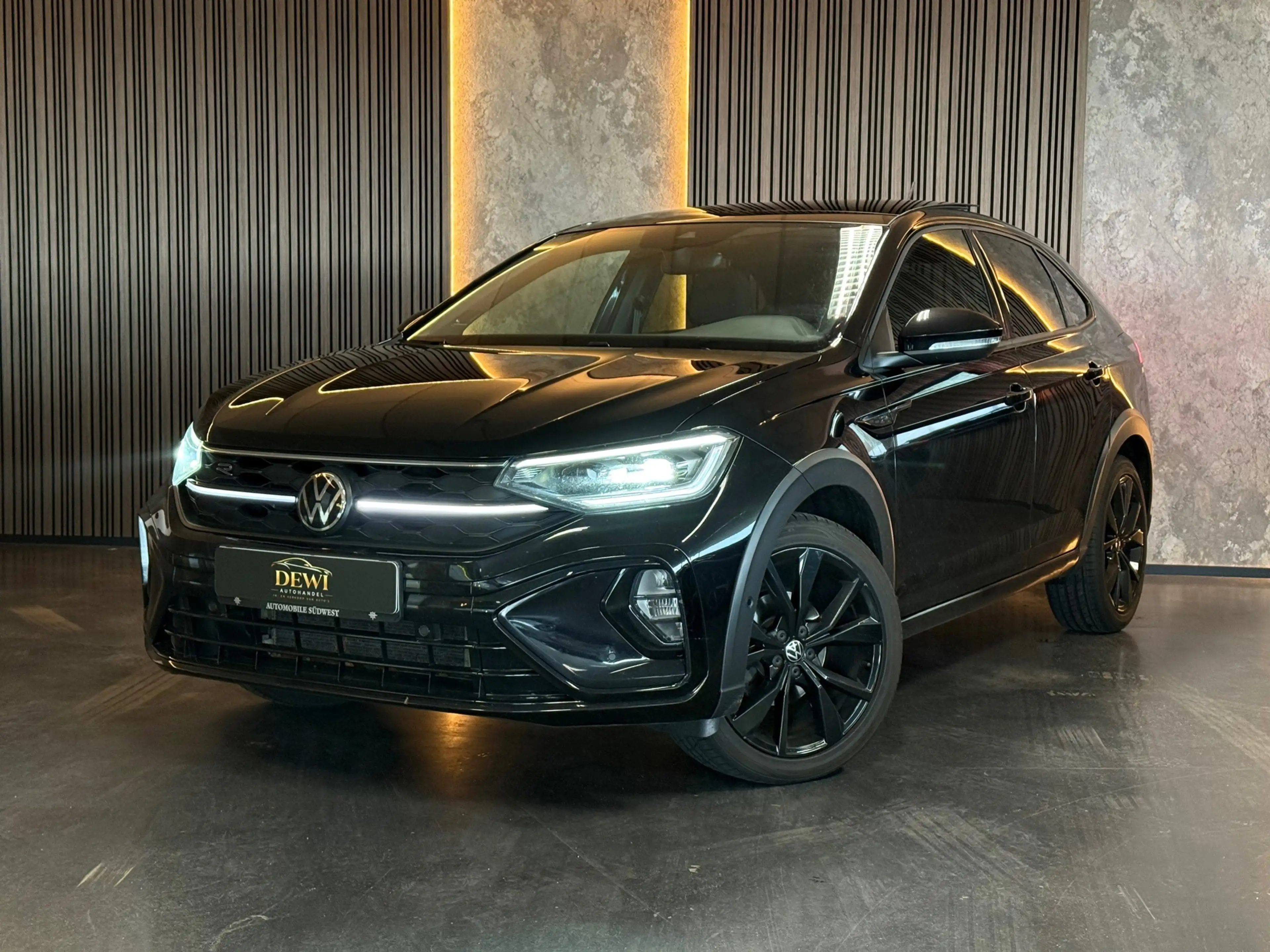 Volkswagen Taigo 1.5 TSI R-Line DSG Pano Led IQ