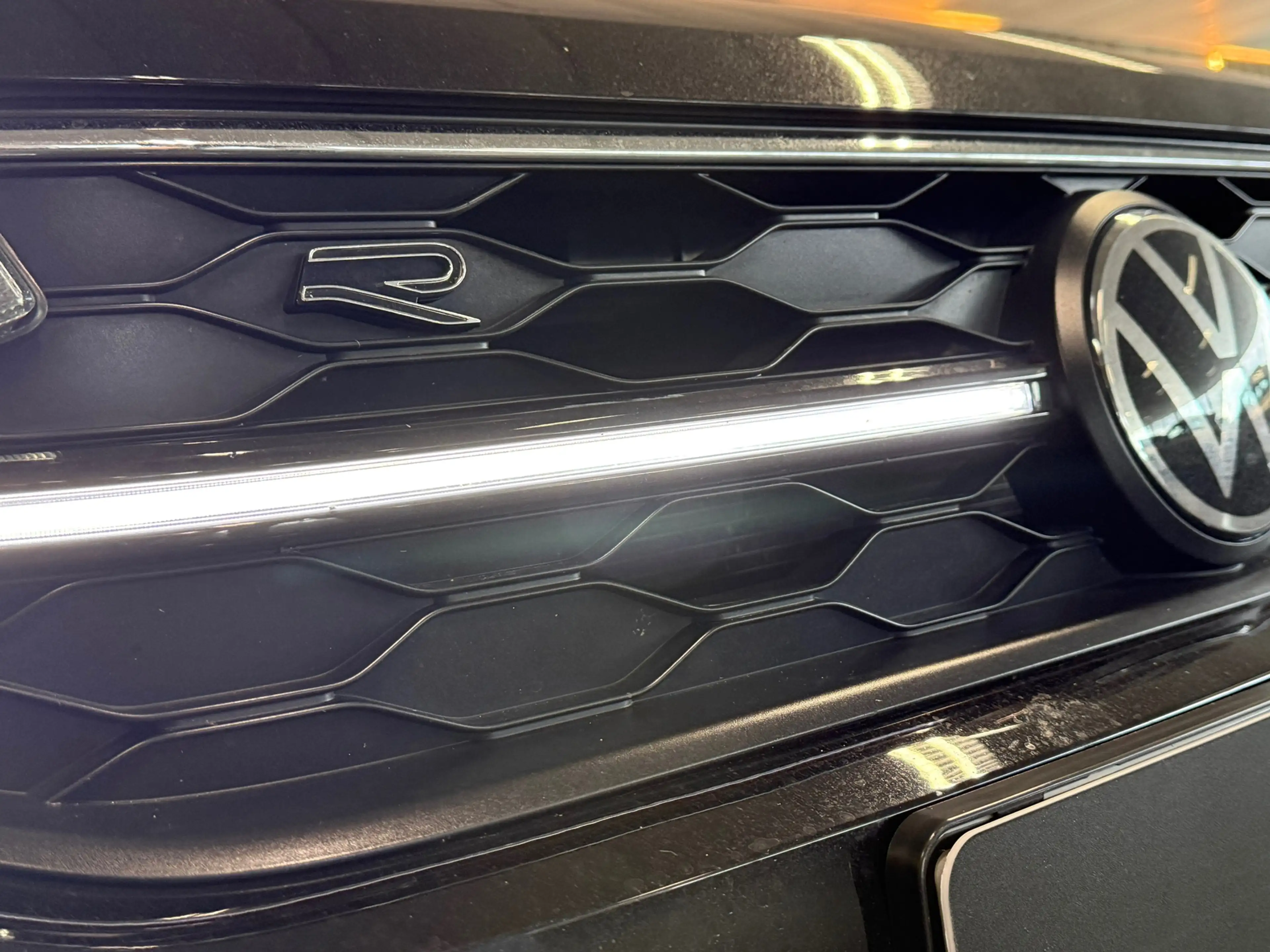 Volkswagen Taigo 1.5 TSI R-Line DSG Pano Led IQ — photo 6