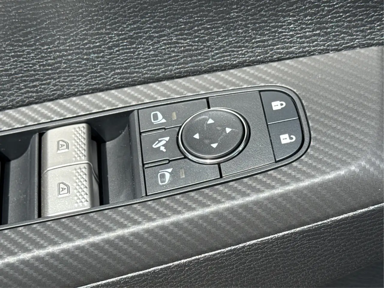 Mitsubishi Outlander снимка Mitsubishi Outlander