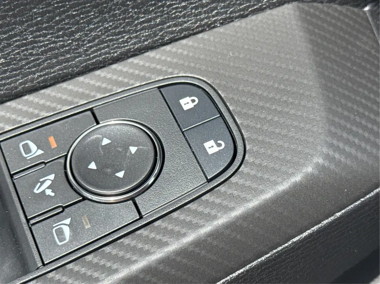 Mitsubishi Outlander снимка Mitsubishi Outlander