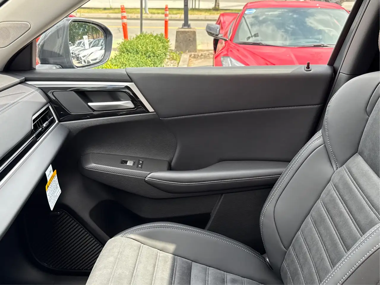 Mitsubishi Outlander снимка Mitsubishi Outlander