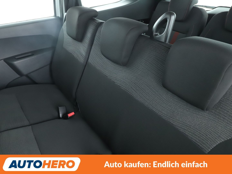 Dacia Lodgy 1.3 TCe Stepway *NAVI*TEMPO*PDC*SHZ* — photo 14