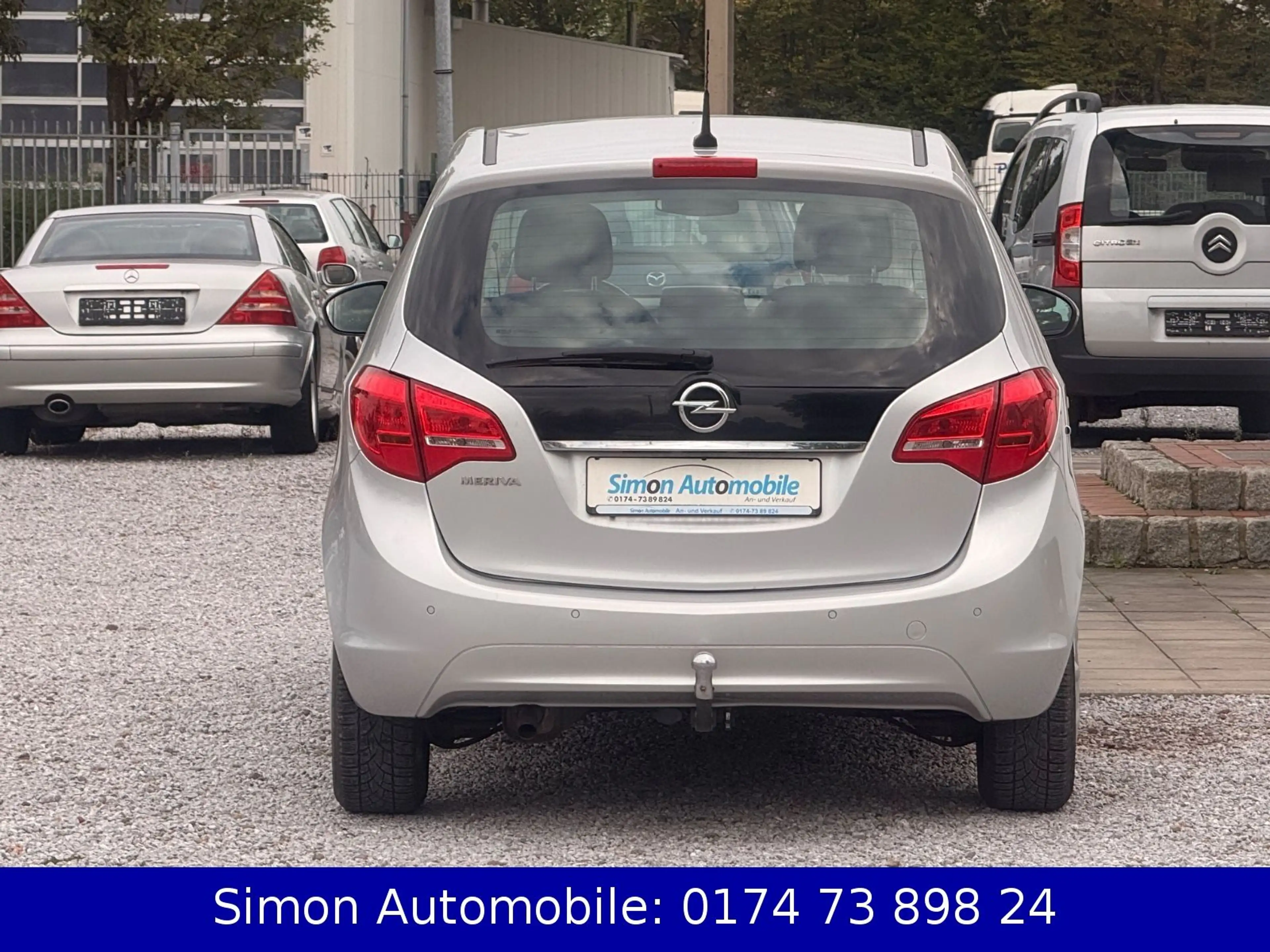 Opel Meriva B Edition — photo 11