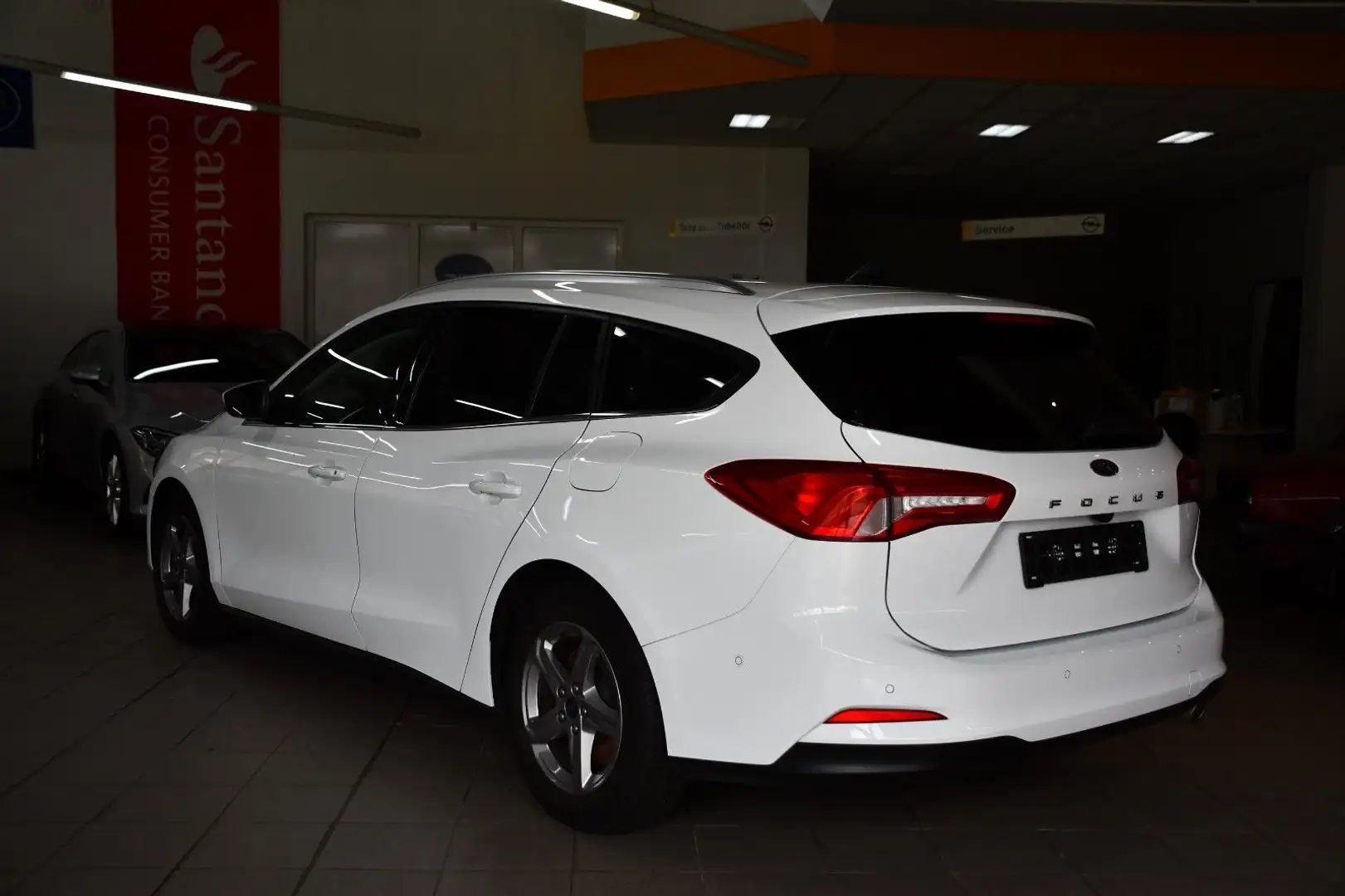 Ford Focus Turnier 2,0 TDCI LED NAVI Blanc - 2