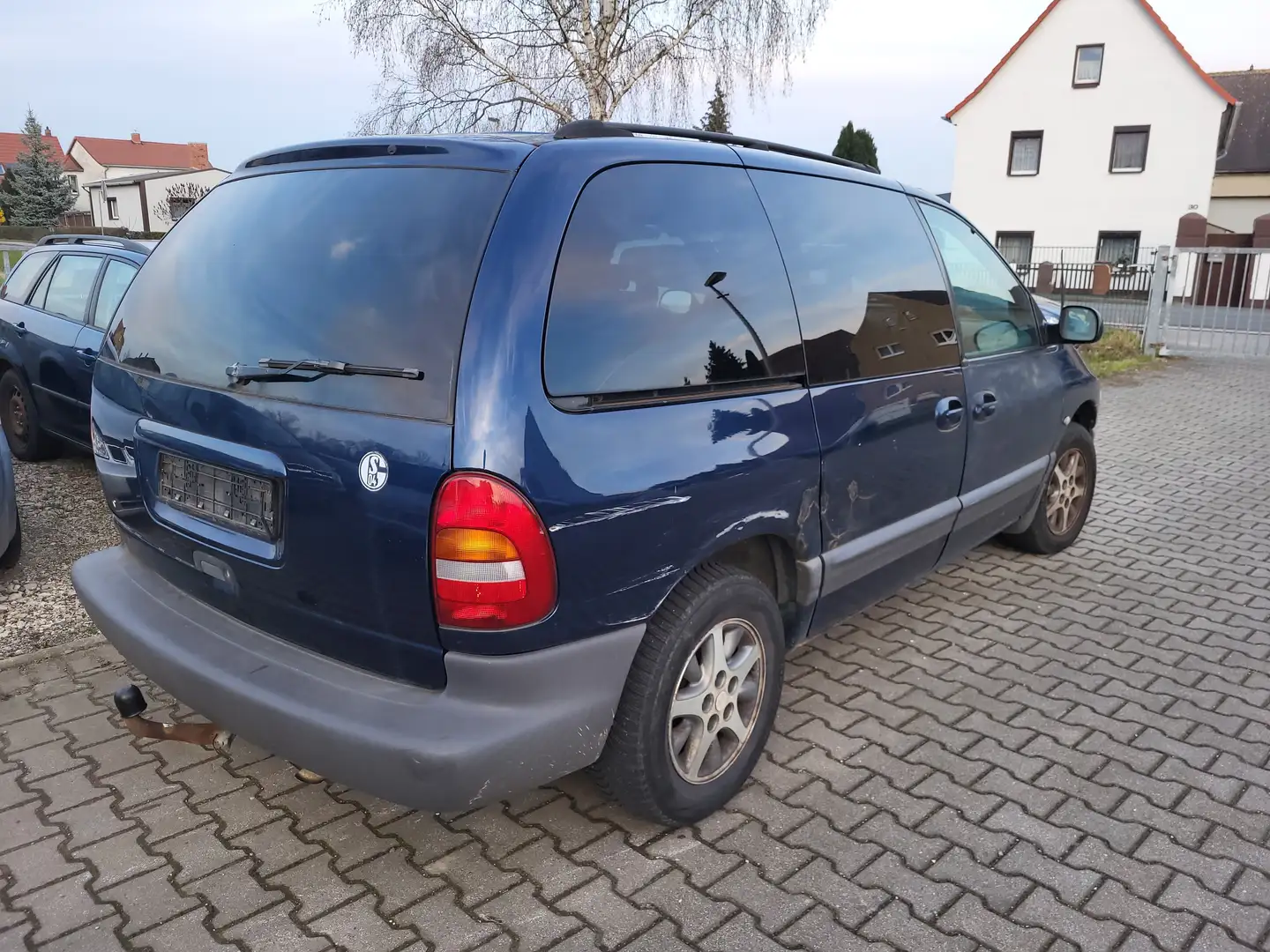 Chrysler Voyager 2.4 LE Blau - 2