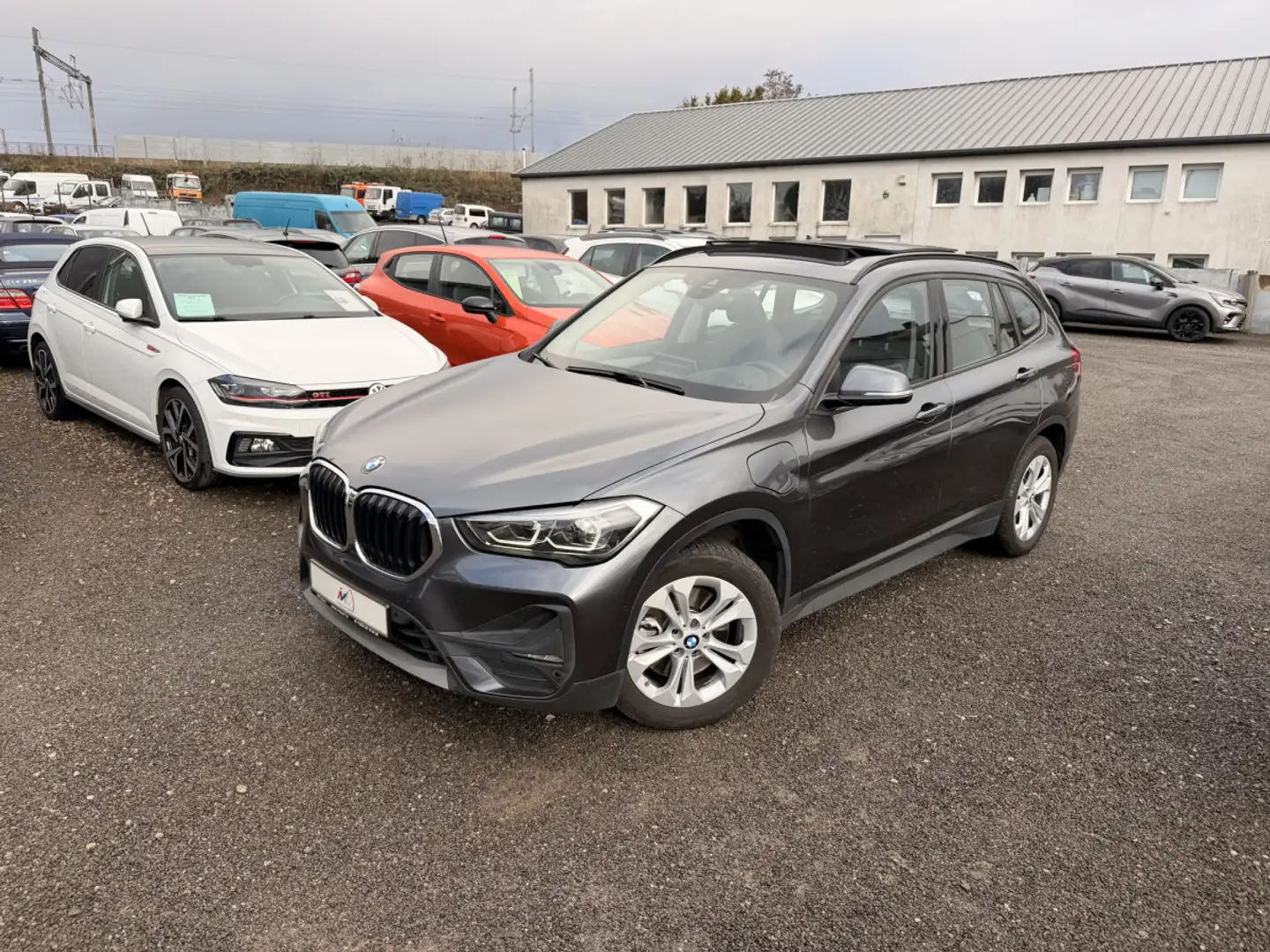 BMW X1 25e Hybrid Xdrive Gris - 1