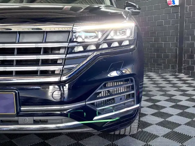 Volkswagen Touareg 3.0 TSi V6 eHybrid 4MOTION Elegance 381 CV