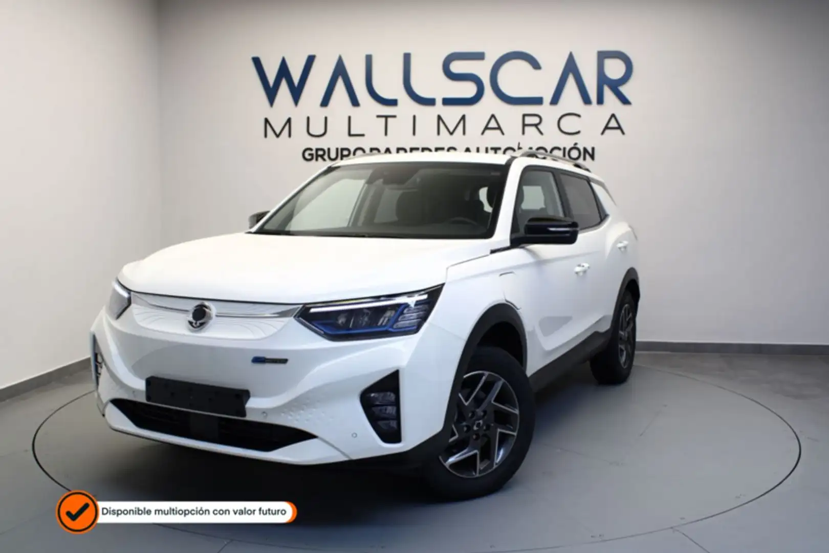 SsangYong Korando e-motion Limited White - 1